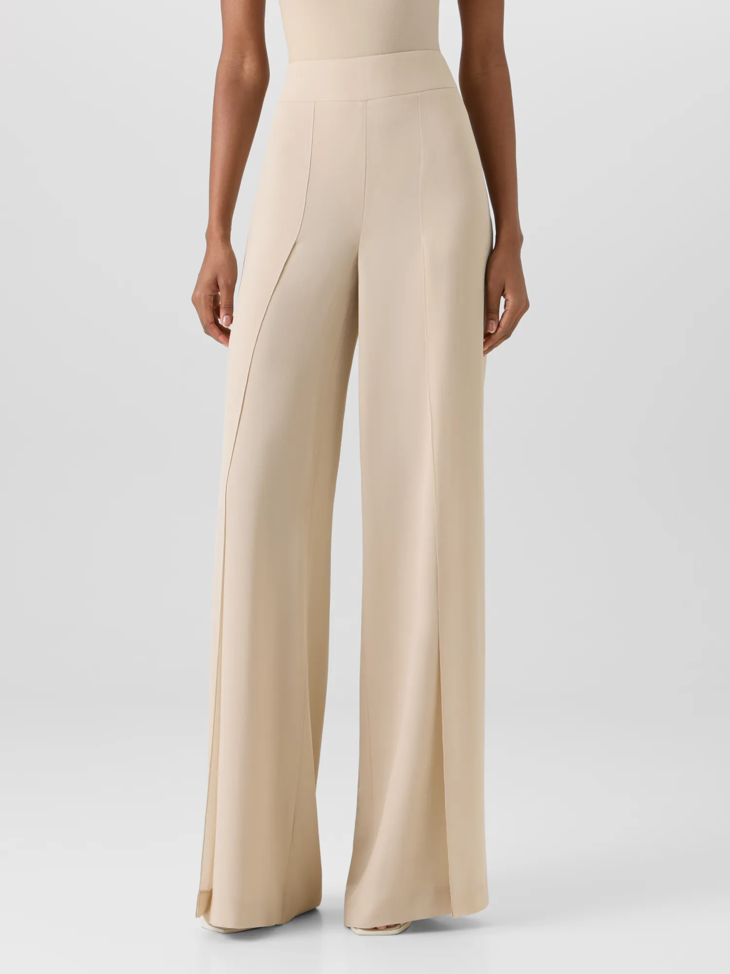 Fellia Wide-Flared-Leg Pants in Silk Georgette sold by Akris product image thumbnail 4