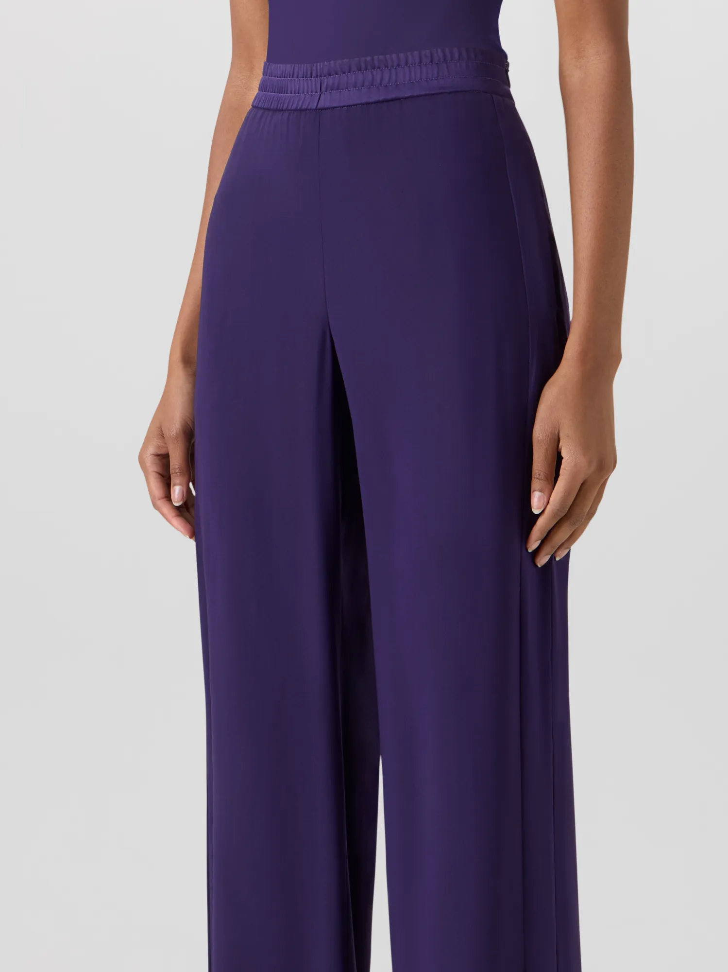 Filibert Straight-Leg Pants in Stretch Silk sold by Akris product image thumbnail 5
