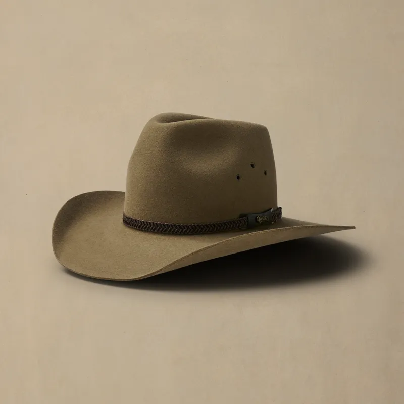 Golden Spur Bran sold by Akubra