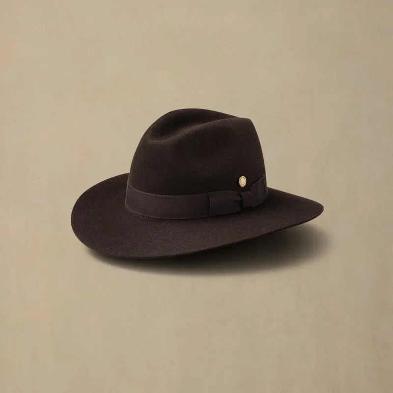 Smoky Cape Bitter Chocolate made by Akubra