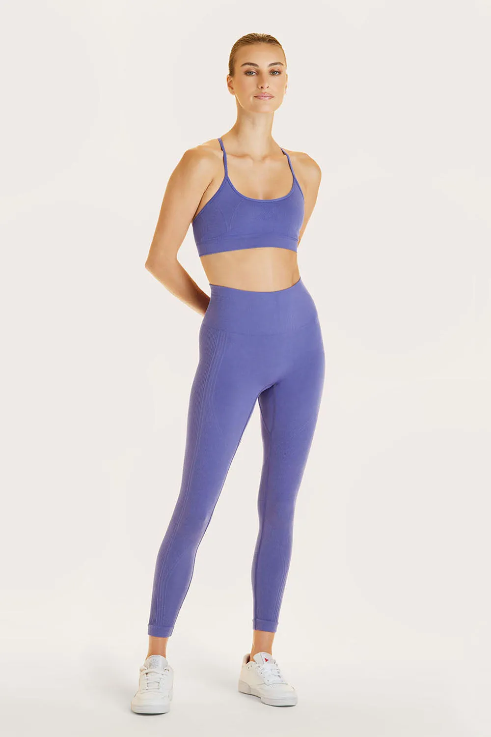 7/8 Barre Seamless Tight sold by Alala