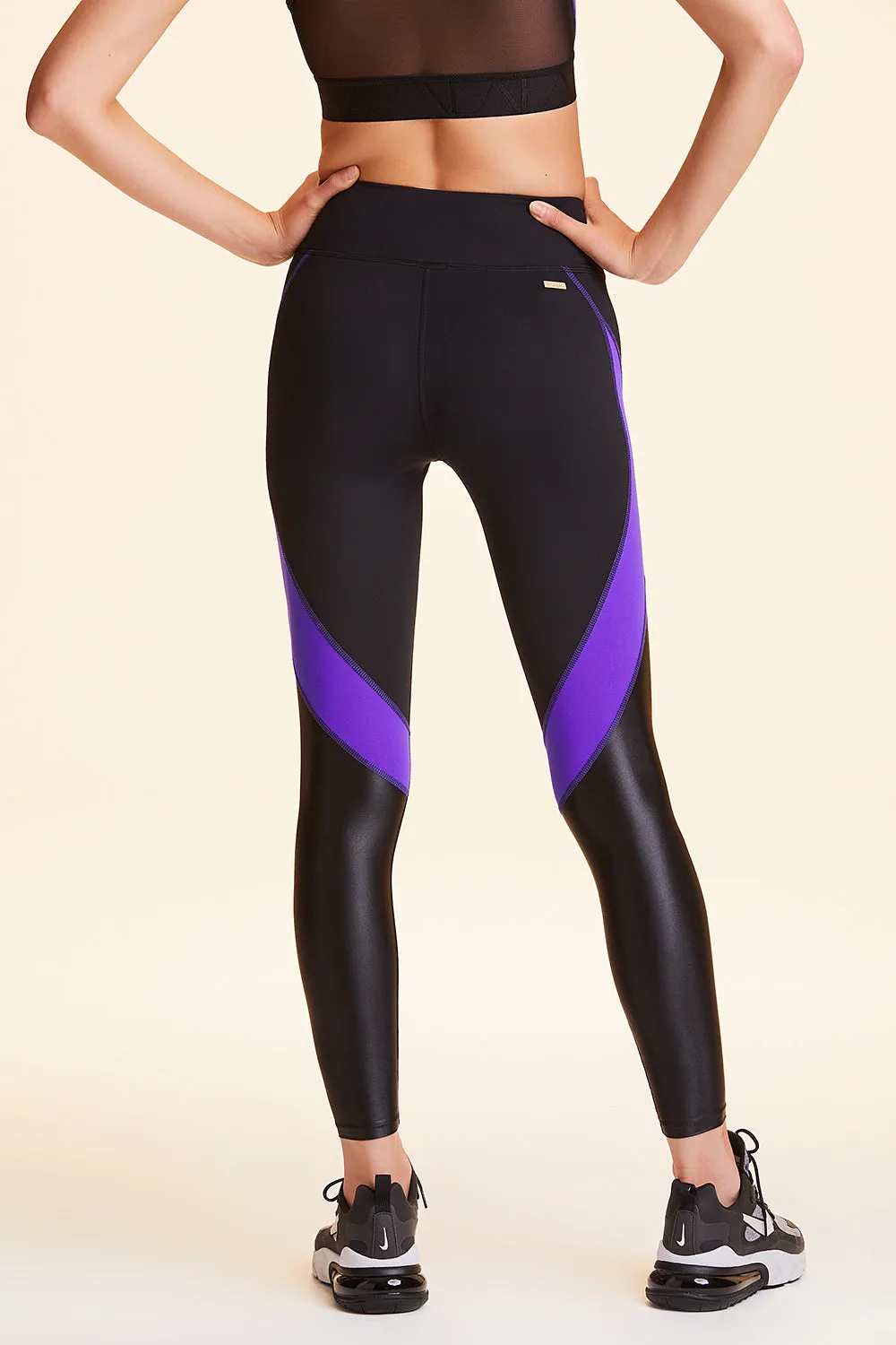 Edge Ankle Tight sold by Alala product image thumbnail 2