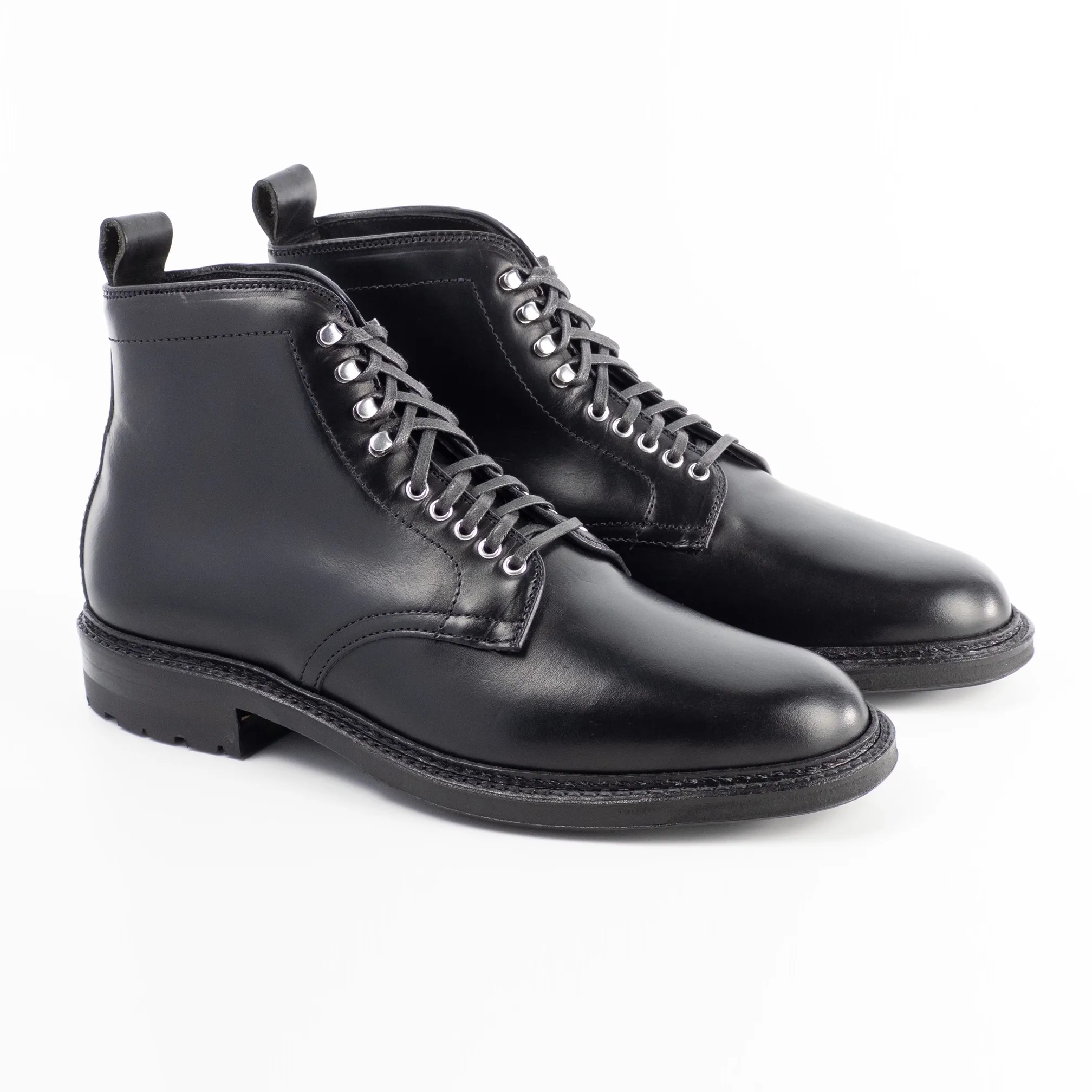 D2840HC Plain Toe Boot (Black Chromexcel) sold by Alden