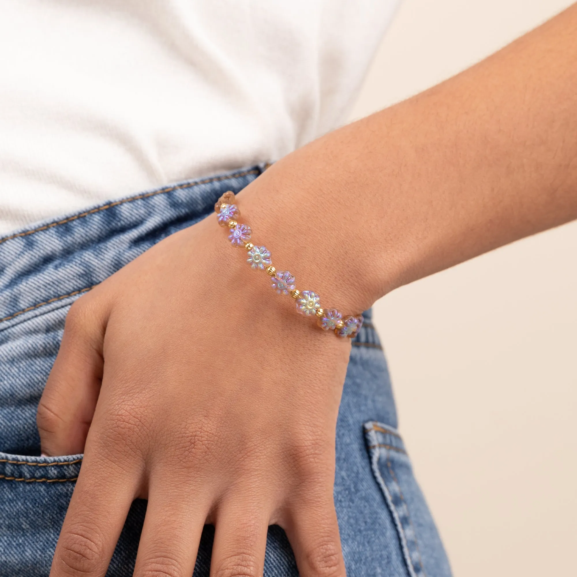Daisy Beaded Charm Bangle, Iridescent sold by Alex and Ani product image thumbnail 4