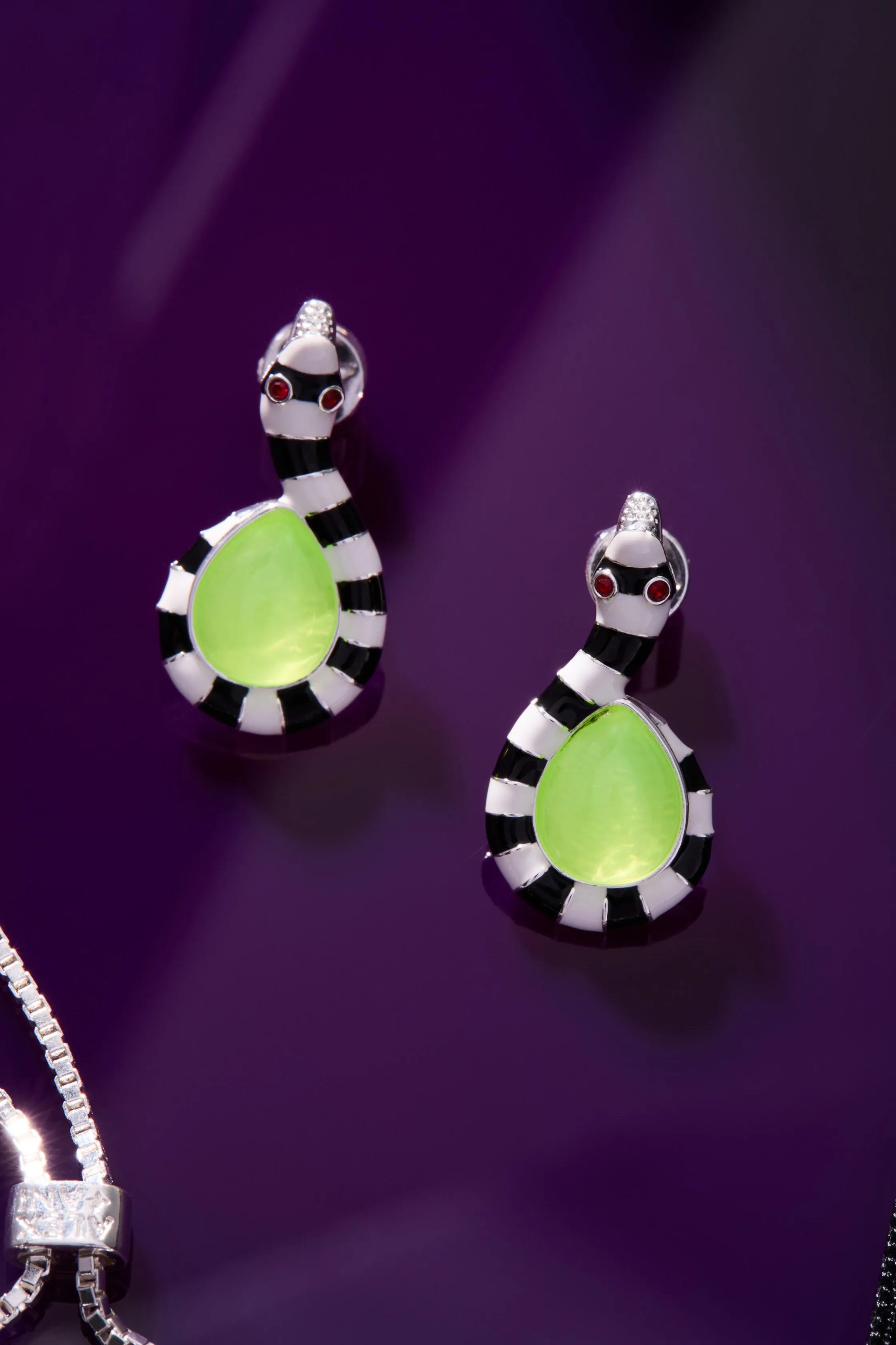 BEETLEJUICE™ Sandworm Earring sold by Alex and Ani product image thumbnail 3