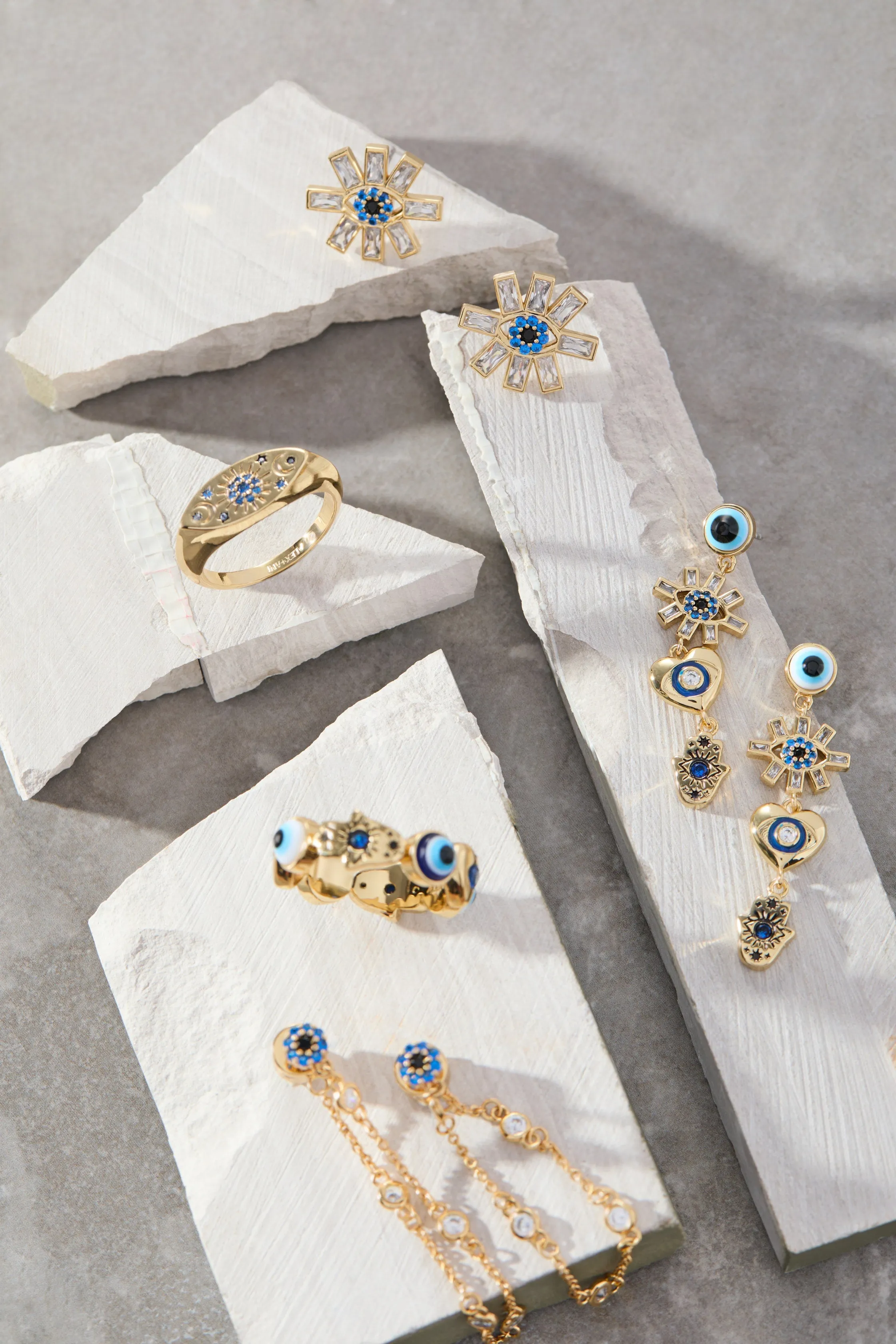 Evil Eye Front to Back Chain Earring sold by Alex and Ani product image thumbnail 4