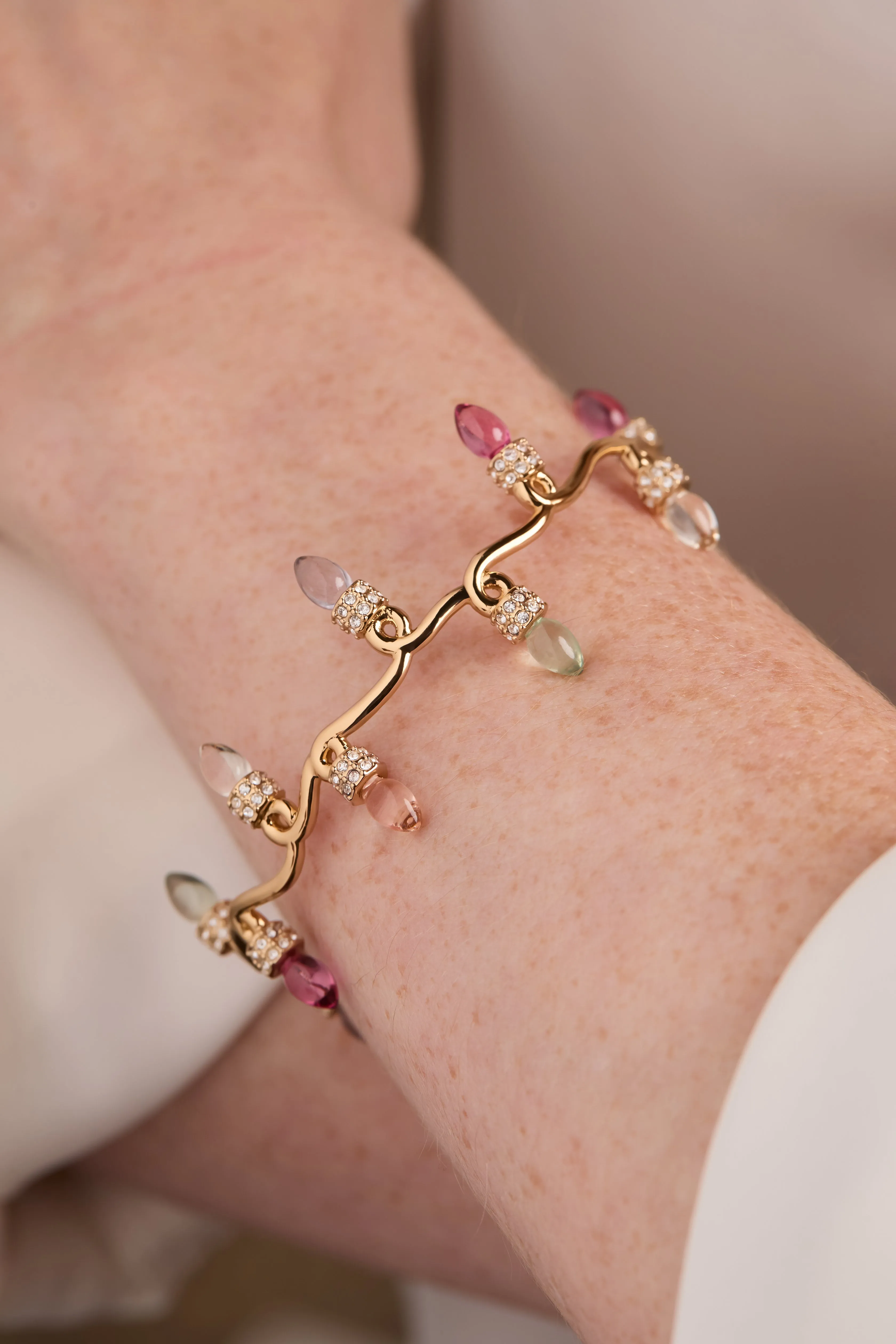 Christmas Muted Light Bulb Cuff sold by Alex and Ani product image thumbnail 2