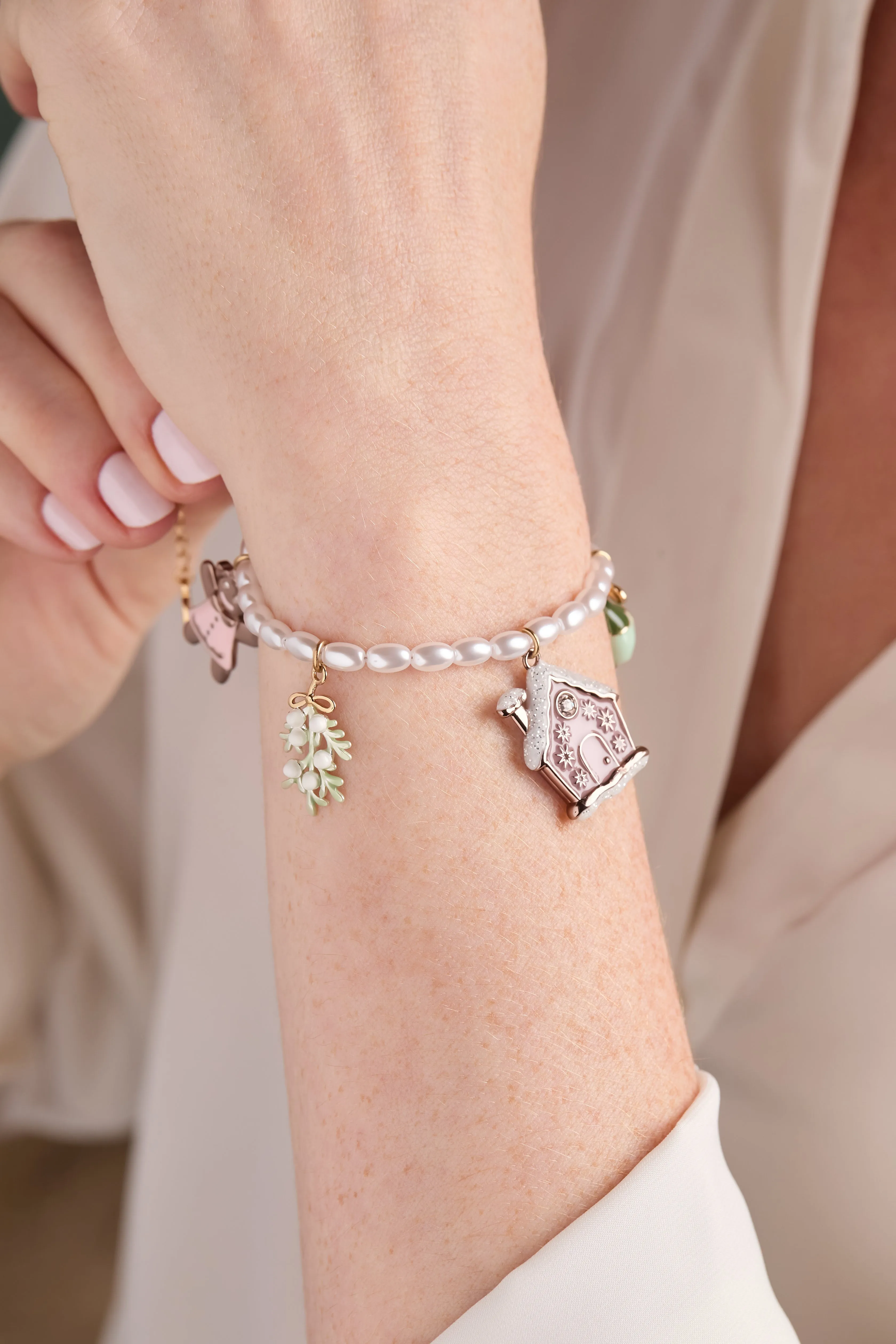 Pink Christmas Beaded Charm Bracelet sold by Alex and Ani product image thumbnail 2