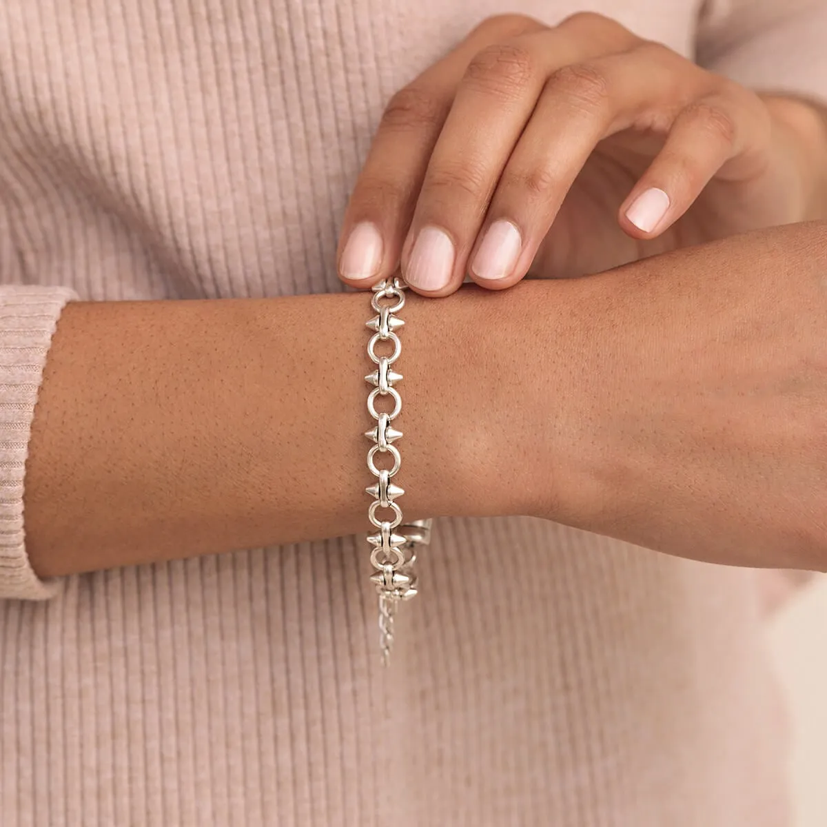 Spear + Circle Magnetic Bracelet sold by Alex and Ani product image thumbnail 2