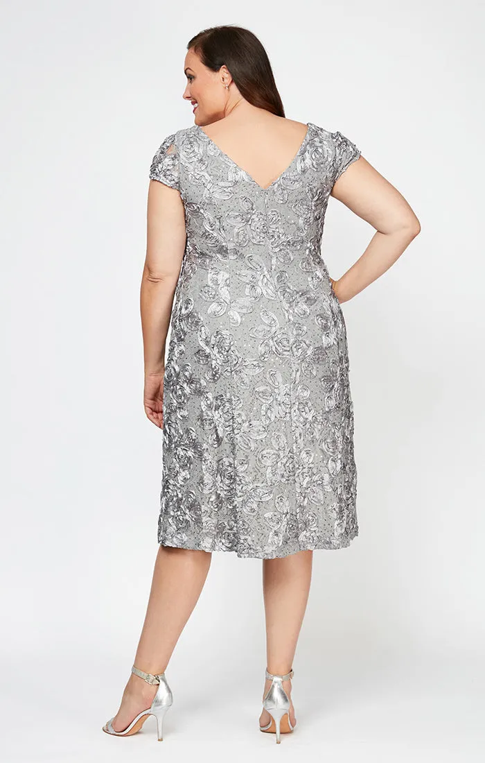 Plus Audrey Rosette Lace Short Dress sold by Alex Evenings product image thumbnail 4