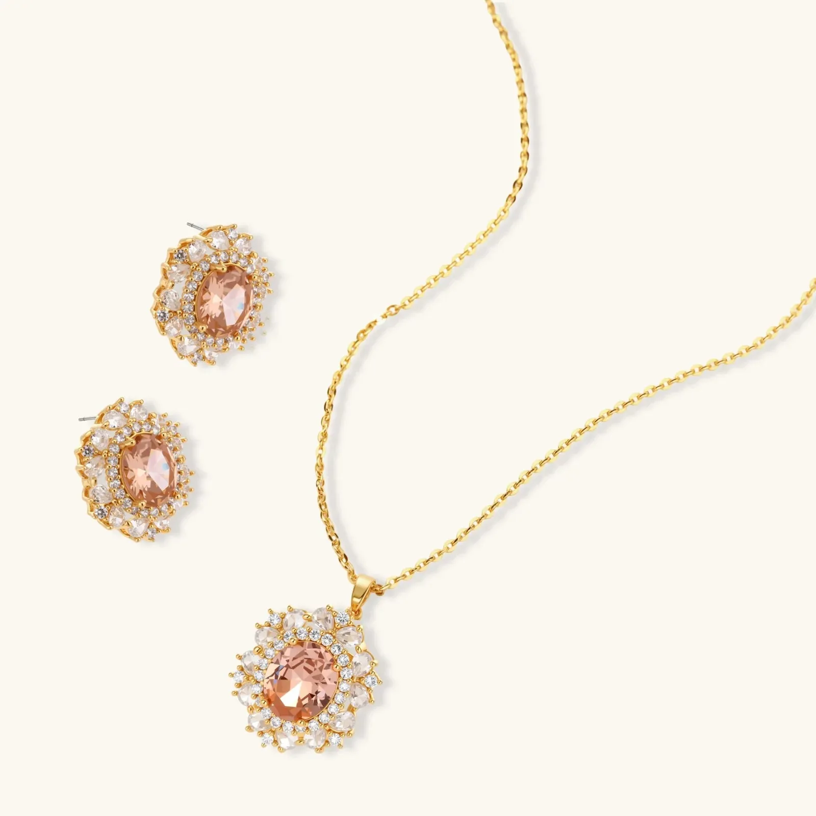 Vintage Glamour Set sold by Alex Evenings product image thumbnail 3
