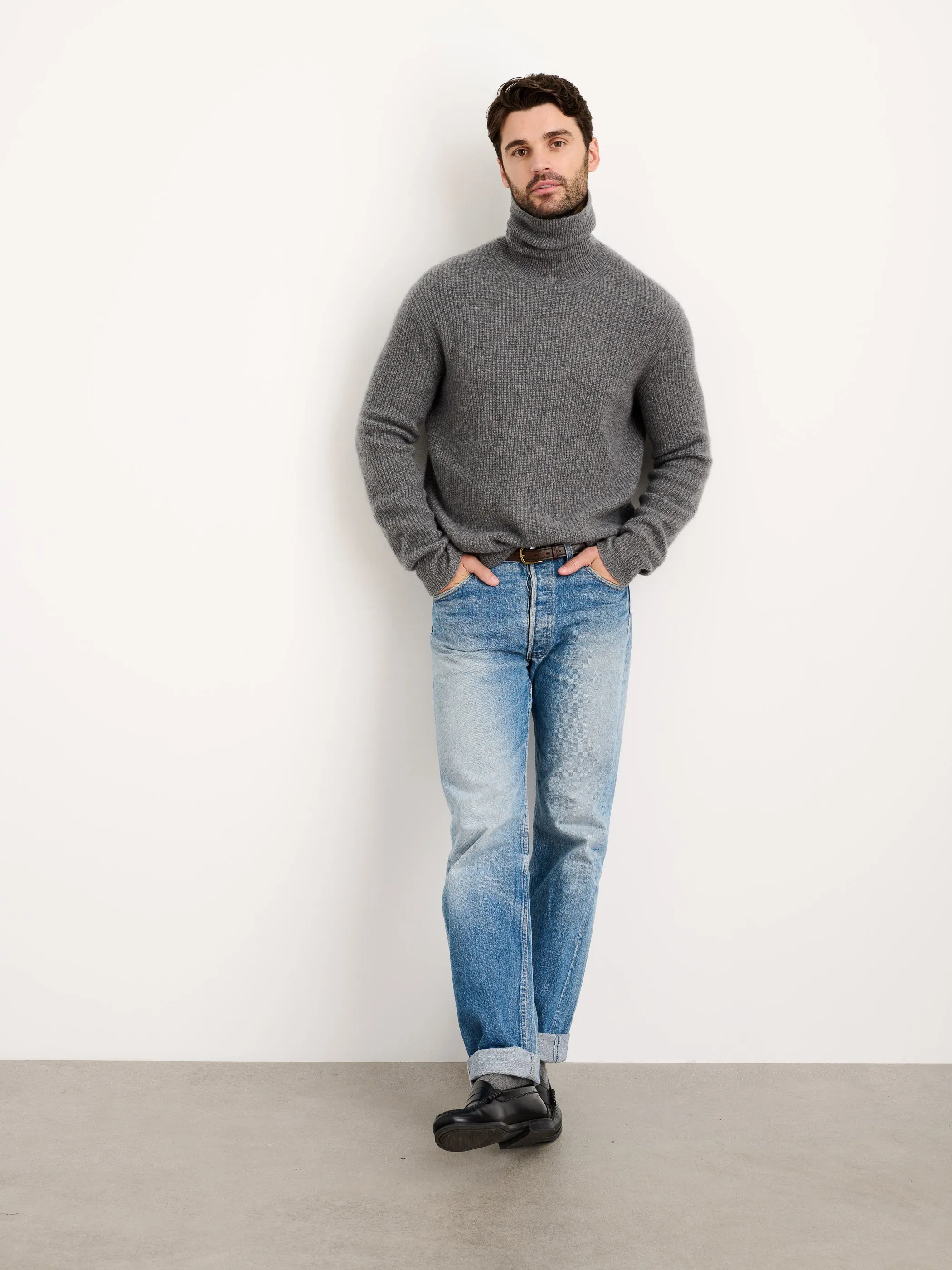 Judd Ribbed Turtleneck in Washed Cashmere sold by Alex Mill product image thumbnail 3