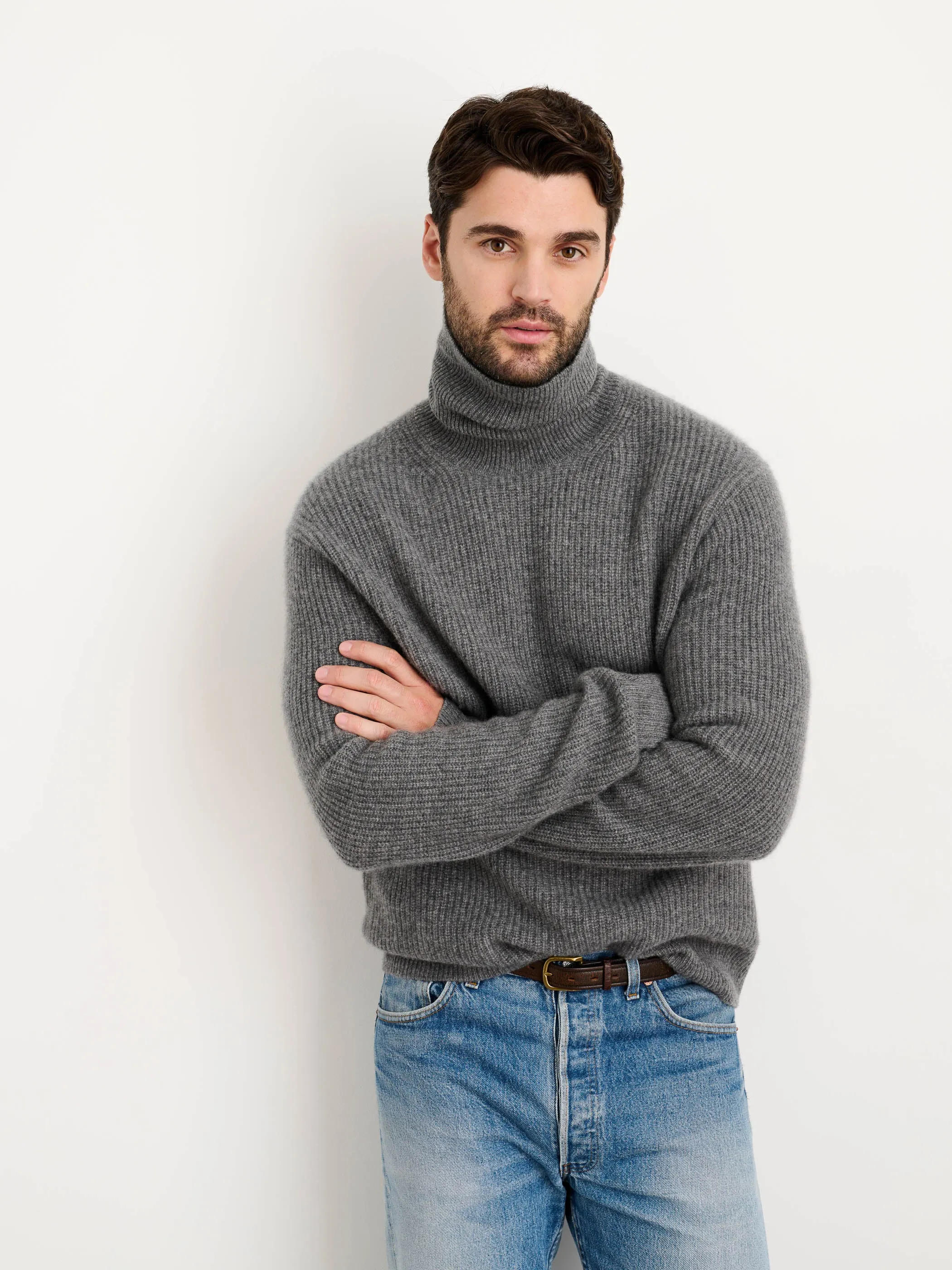Judd Ribbed Turtleneck in Washed Cashmere sold by Alex Mill product image thumbnail 2