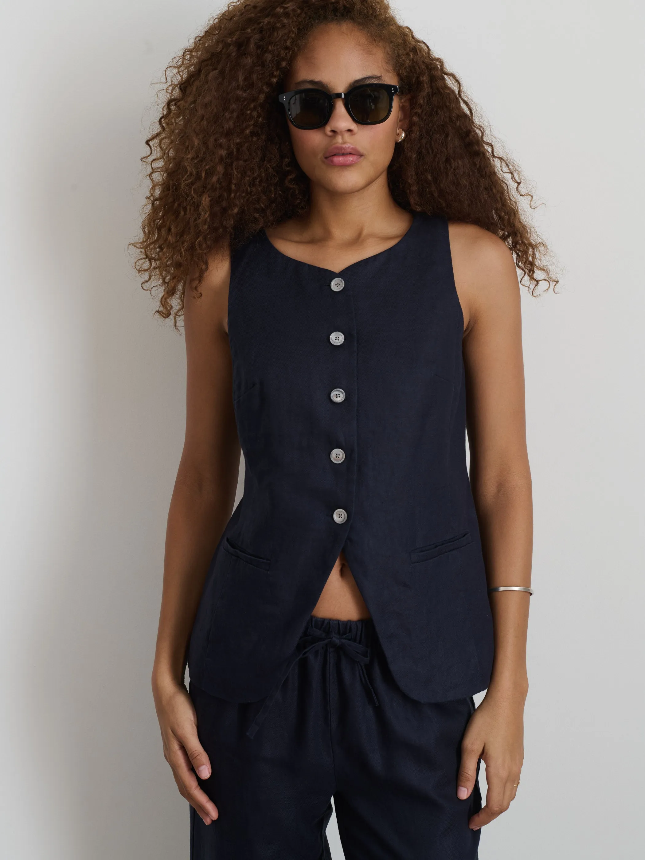 Anna Vest In Linen sold by Alex Mill product image thumbnail 5