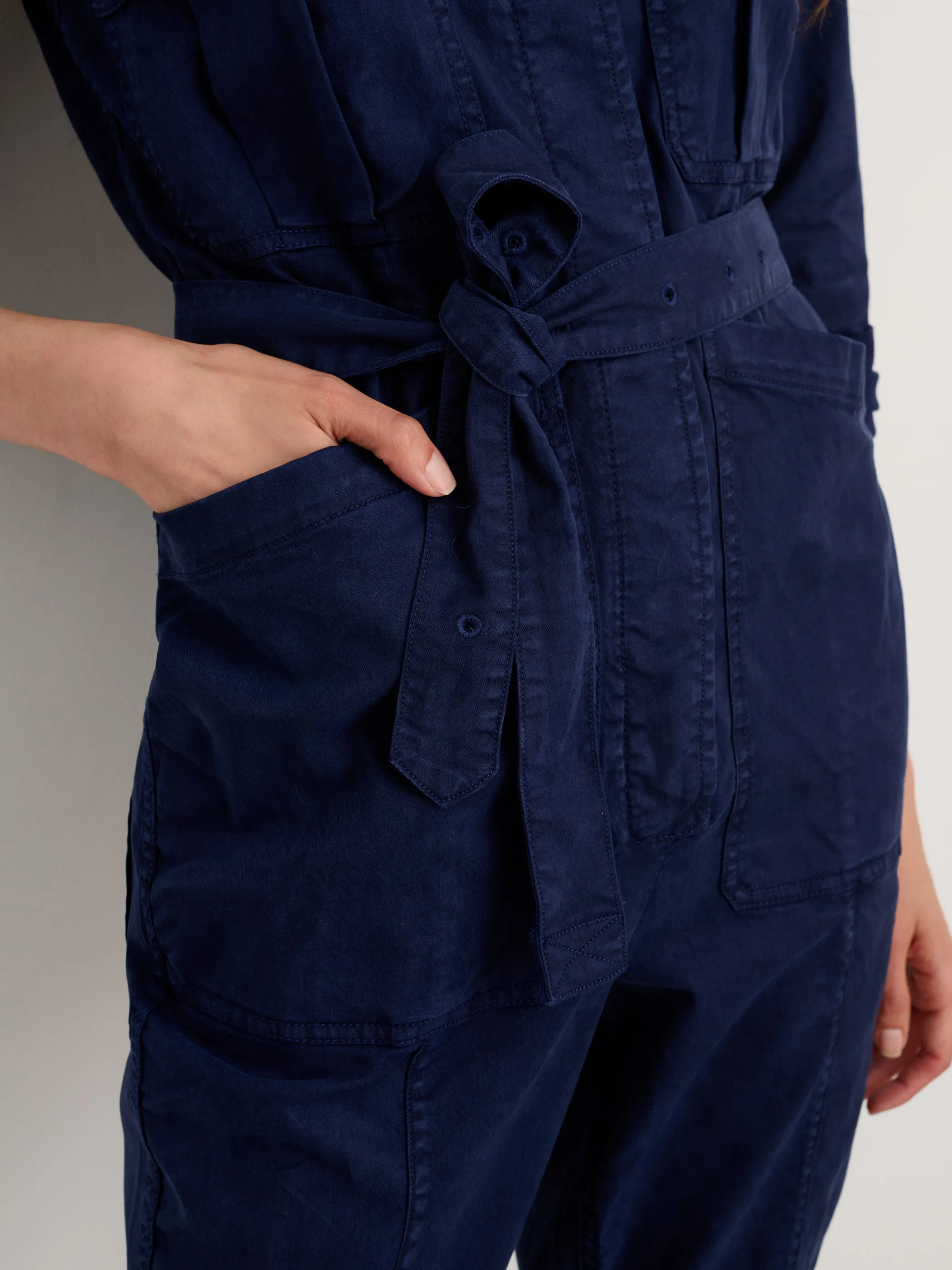 Expedition Jumpsuit in Washed Twill sold by Alex Mill product image thumbnail 5