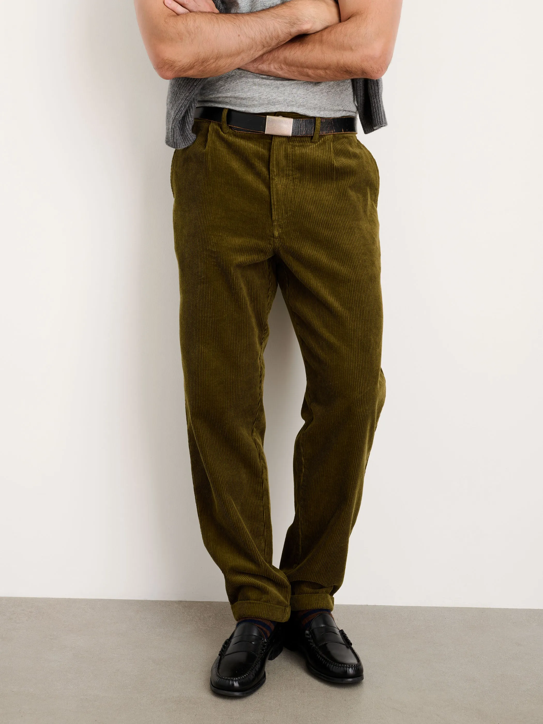 Standard Pleated Pant in Corduroy (Long Inseam) sold by Alex Mill product image thumbnail 3