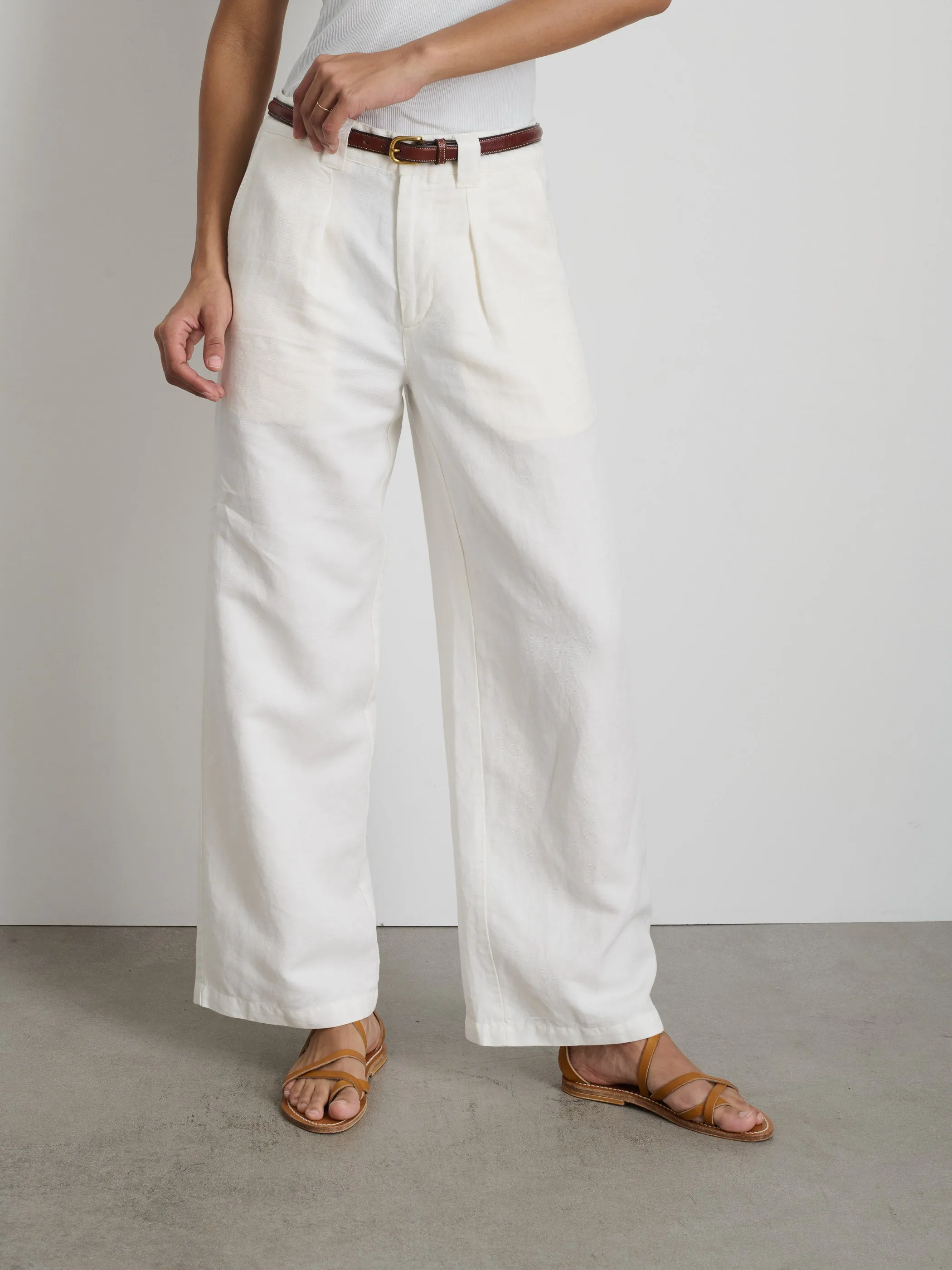 Madeline Pleat Trouser in Twill sold by Alex Mill product image thumbnail 4