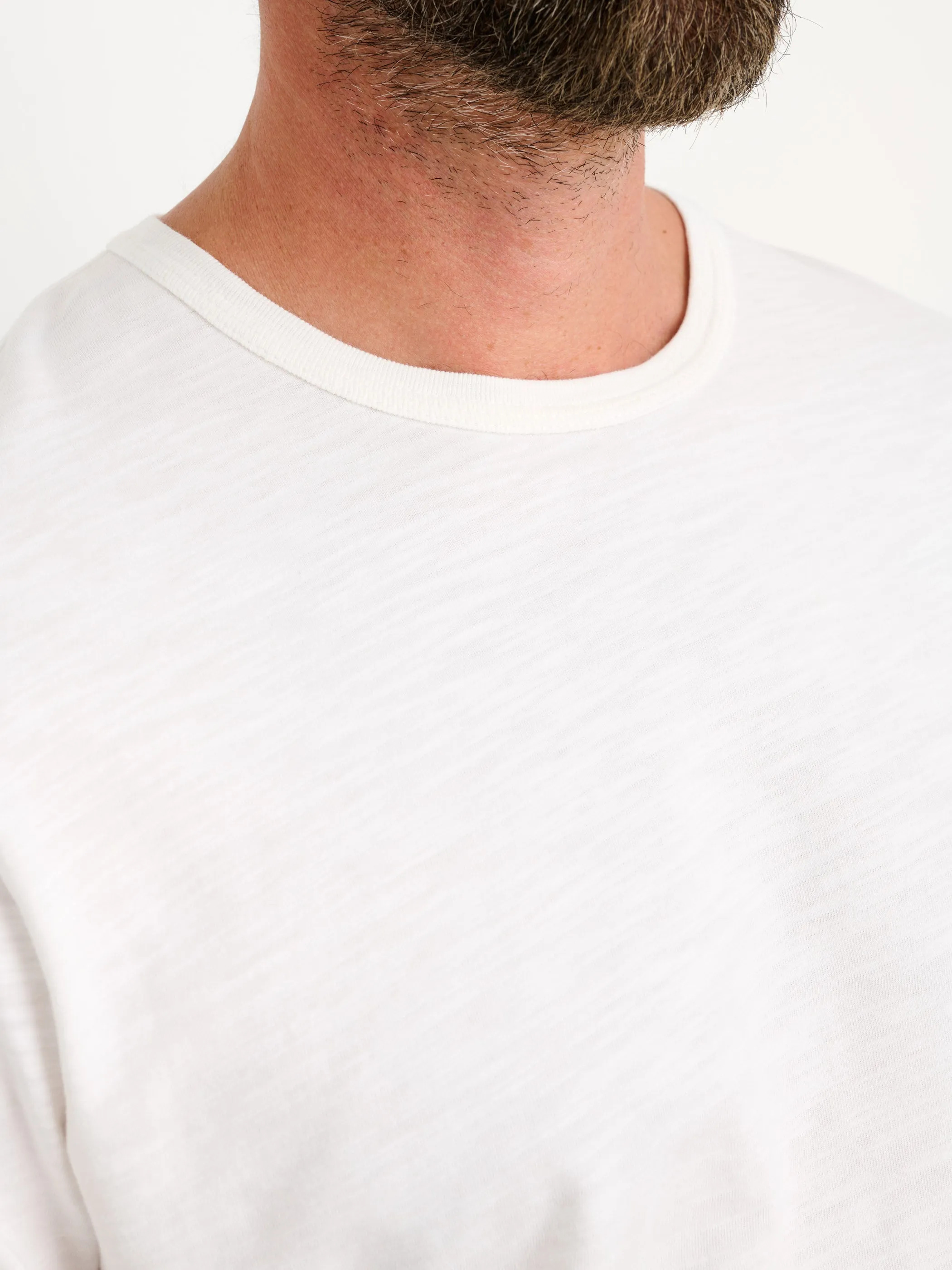 Standard Long Sleeve T-Shirt in Slub Cotton sold by Alex Mill product image thumbnail 4