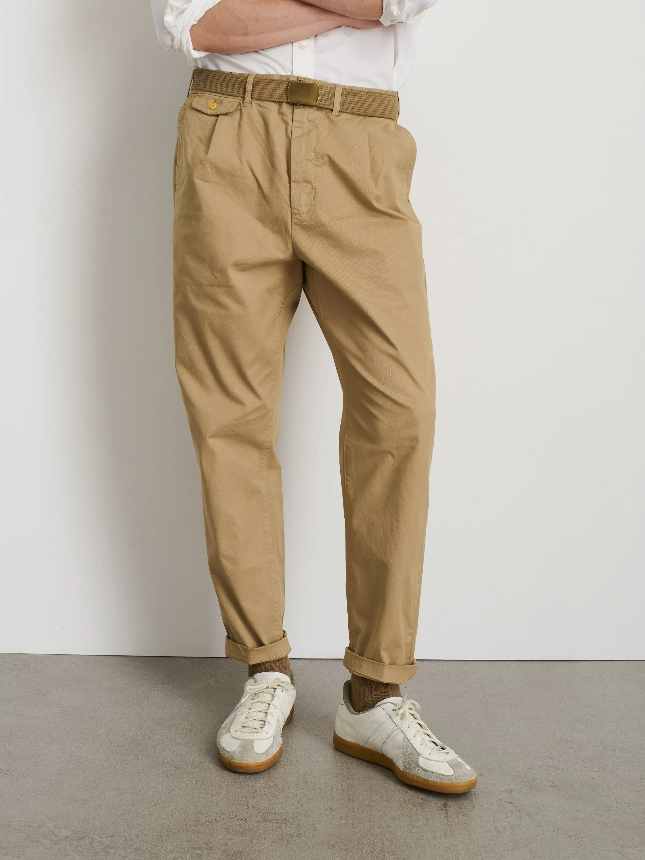 The Standard Pleated Pant in Chino sold by Alex Mill product image thumbnail 5