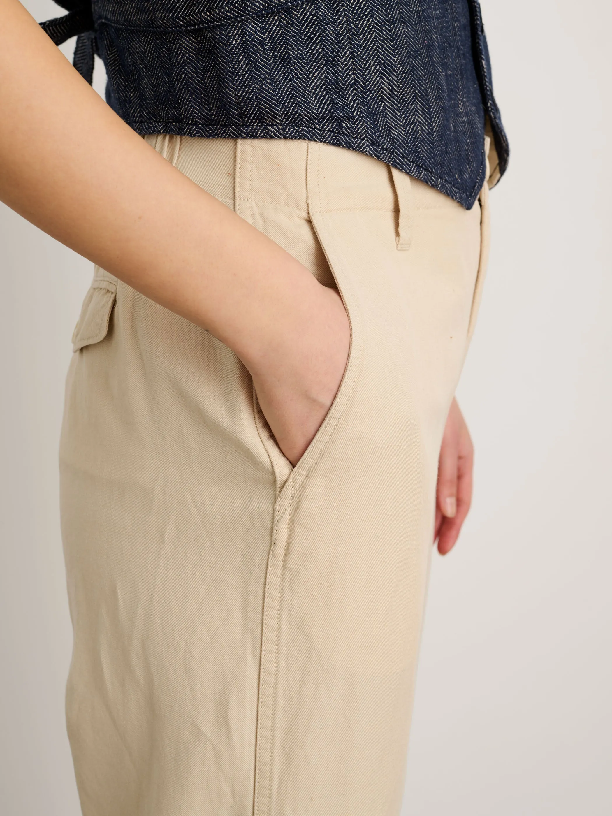 Mia Pant in Drapey Twill sold by Alex Mill product image thumbnail 5
