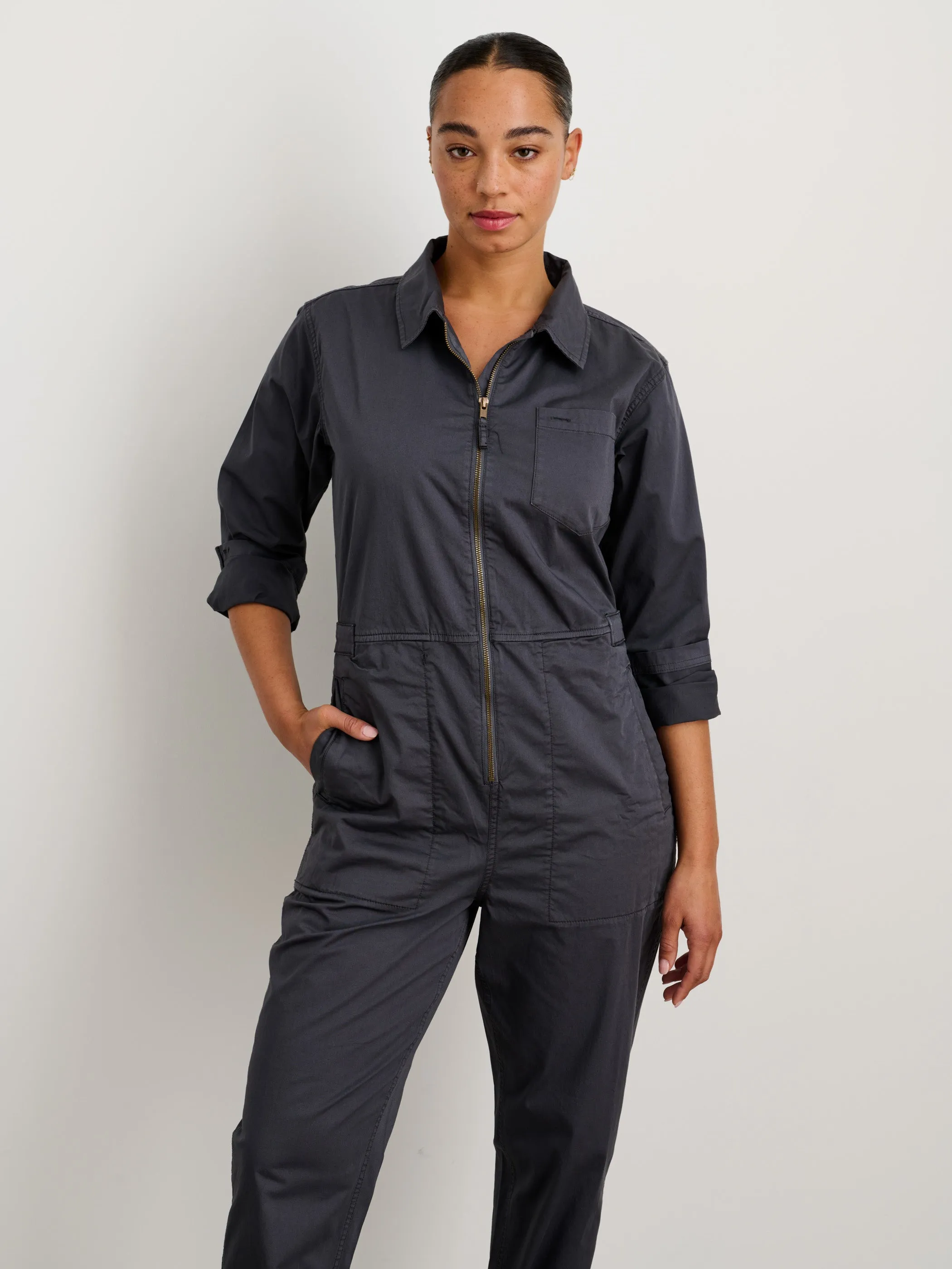 Standard Zip Front Jumpsuit in Cotton Twill sold by Alex Mill product image thumbnail 5