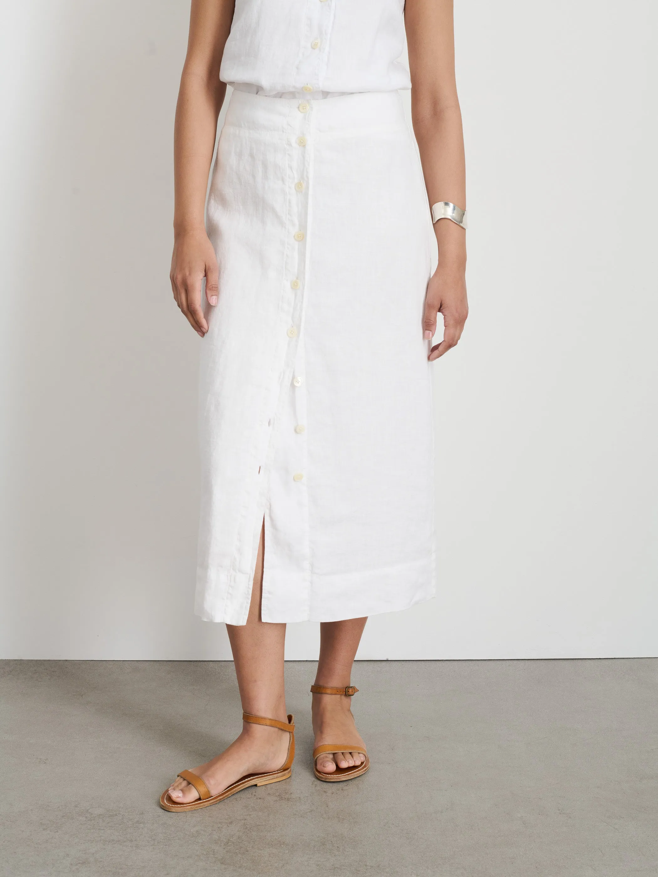 Zoe Skirt in Linen sold by Alex Mill product image thumbnail 4