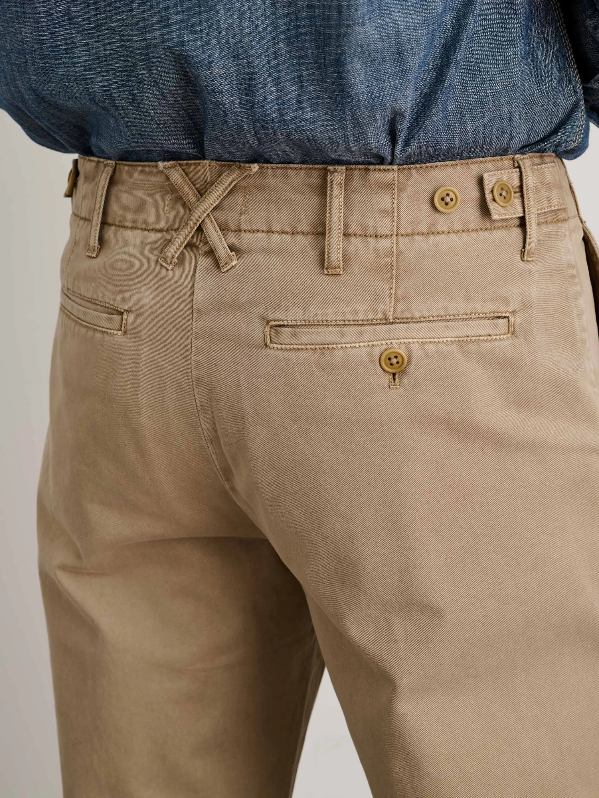 Straight Leg Pant in Vintage Washed Chino sold by Alex Mill product image thumbnail 5