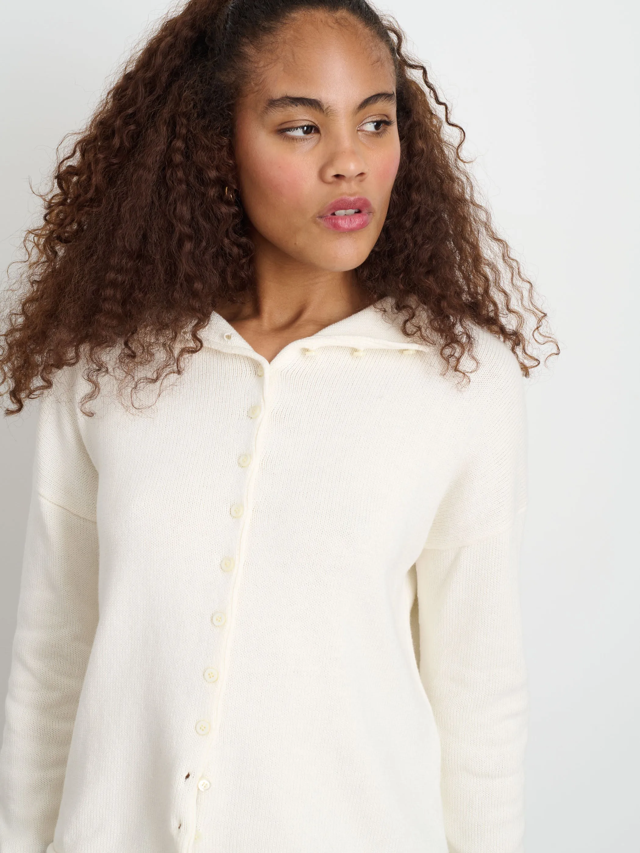 Taylor Cardigan In Cotton Cashmere sold by Alex Mill product image thumbnail 5