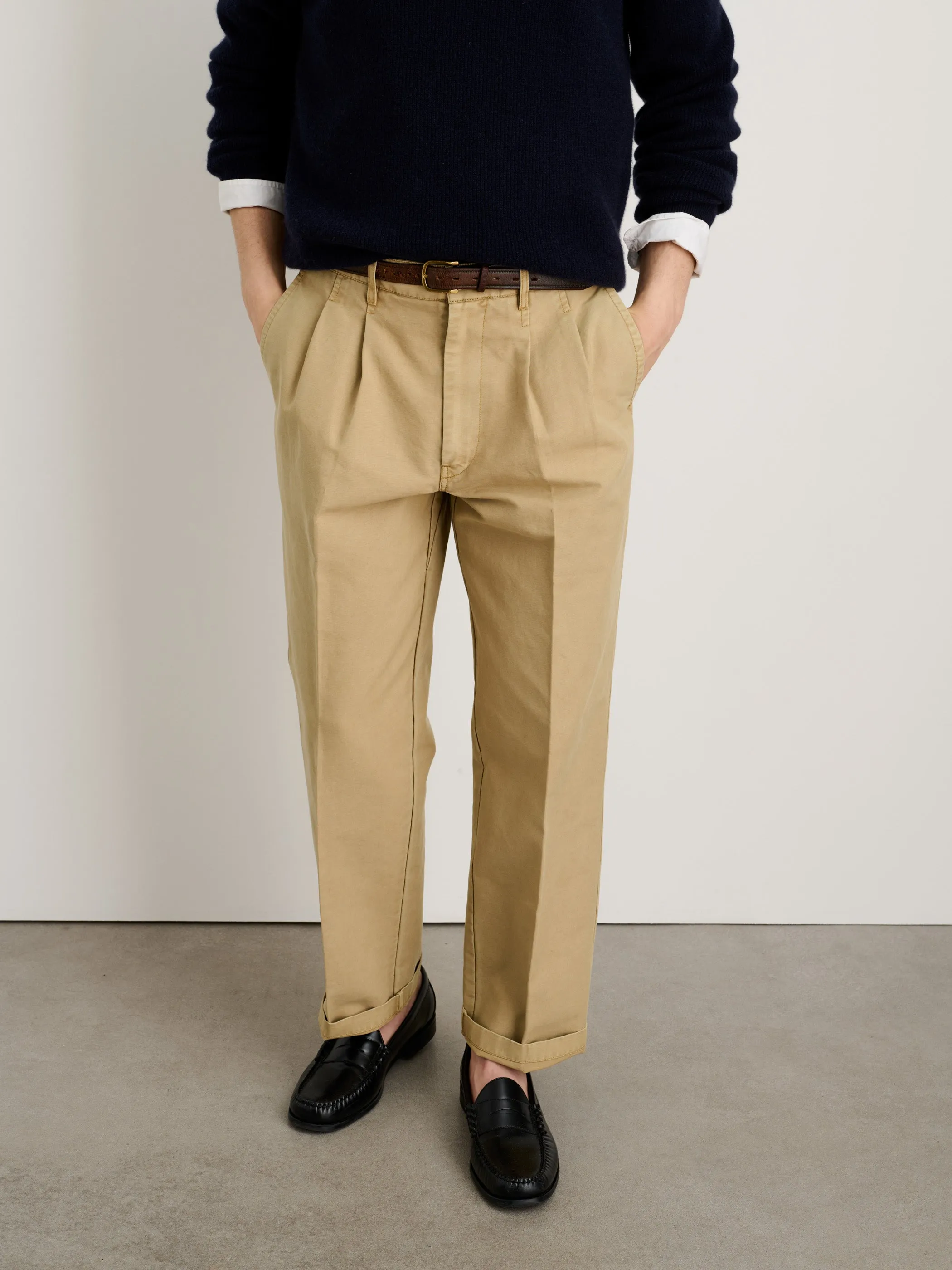 Mill Double Pleated Pant In Vintage Twill sold by Alex Mill product image thumbnail 3