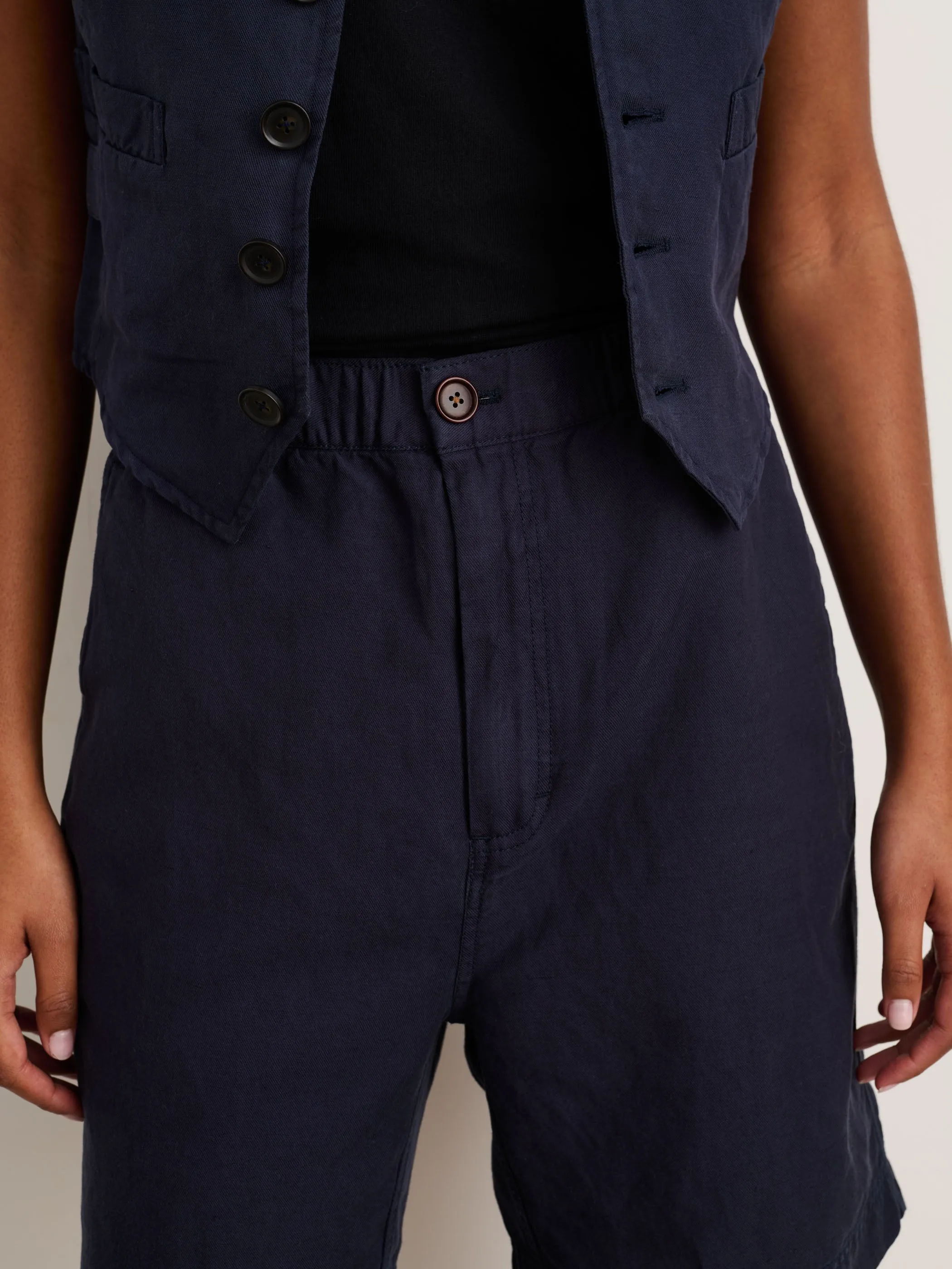 Suit(ish) Pull on Shorts sold by Alex Mill product image thumbnail 4