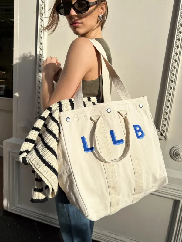 The Perfect Weekday Tote sold by Alex Mill