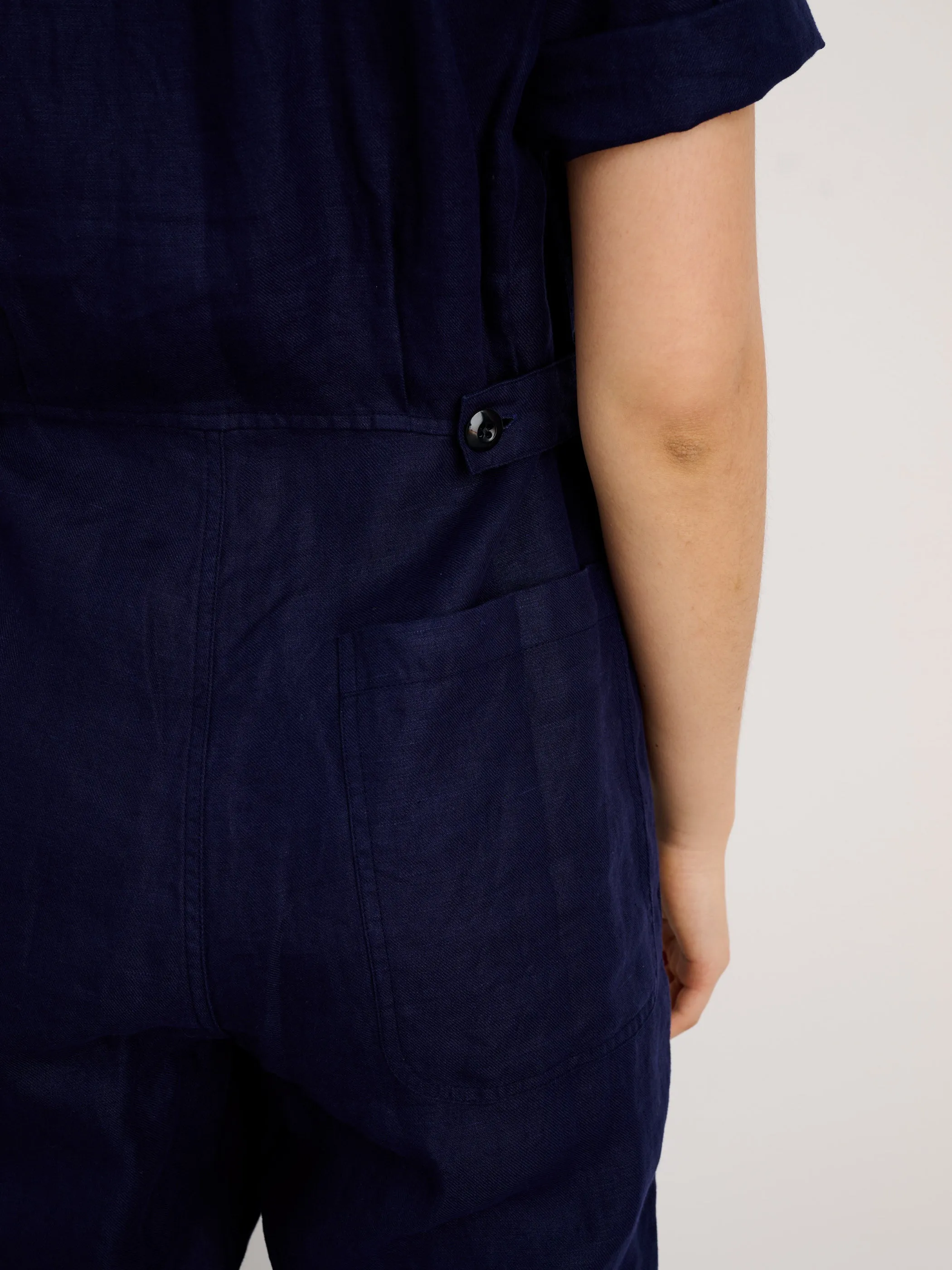 Standard Short Sleeve Jumpsuit in Linen sold by Alex Mill product image thumbnail 5