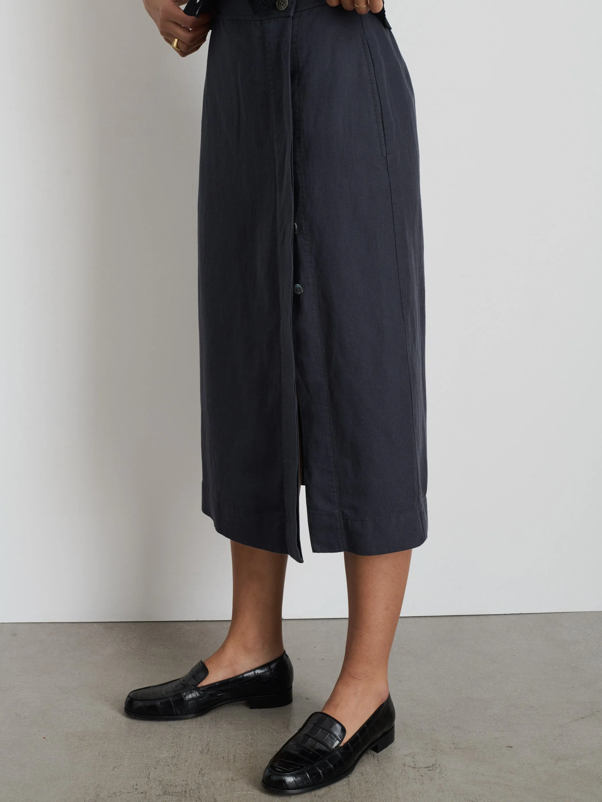 Madeline Skirt In Twill sold by Alex Mill product image thumbnail 4