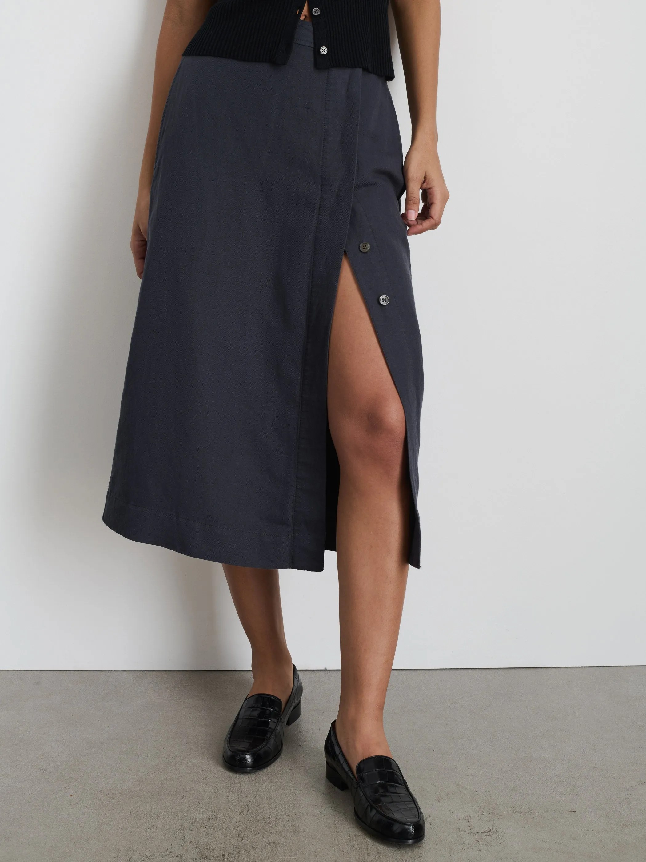 Madeline Skirt In Twill sold by Alex Mill product image thumbnail 3