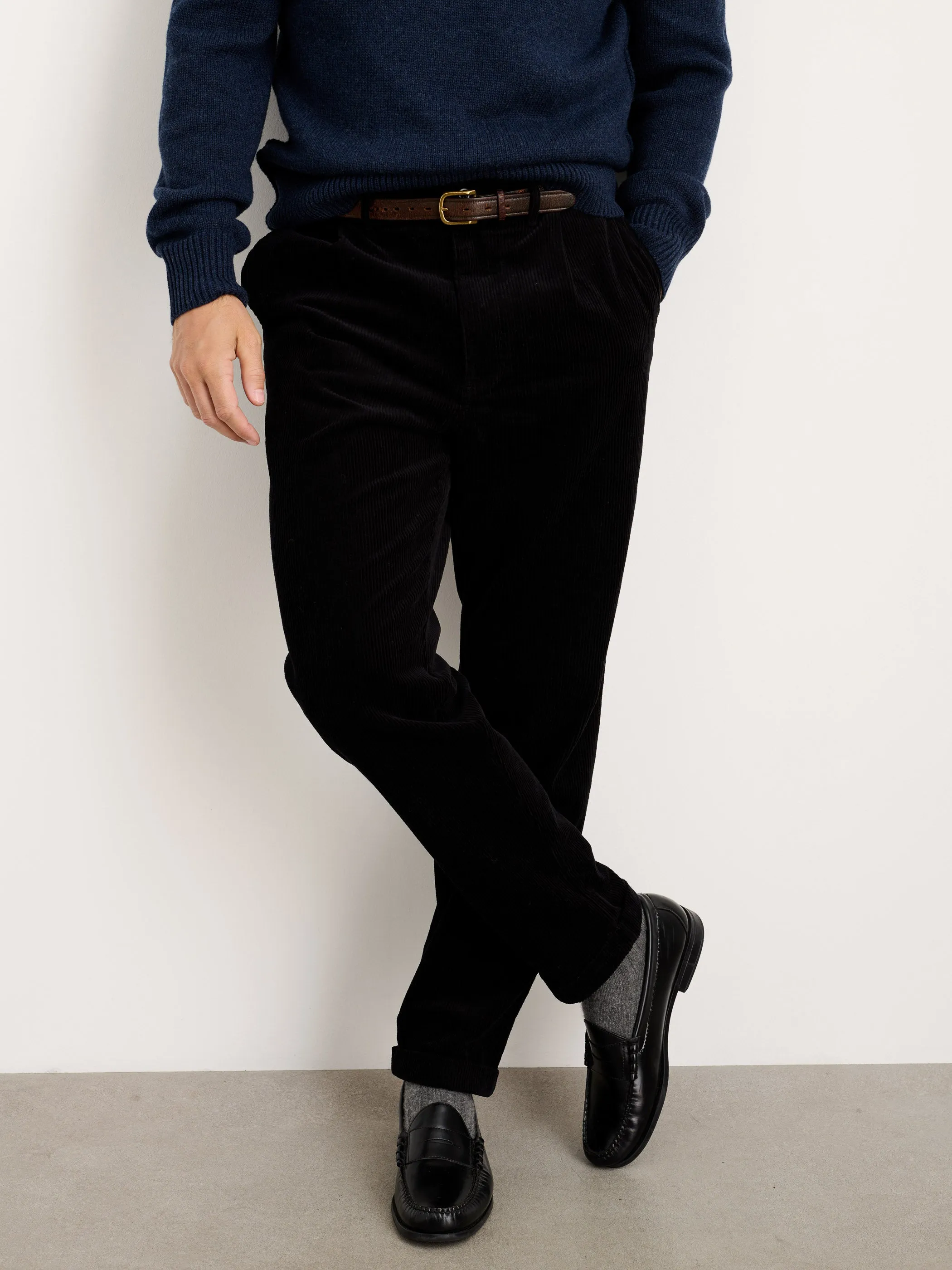 Standard Pleated Pant in Corduroy (Long Inseam) sold by Alex Mill product image thumbnail 4