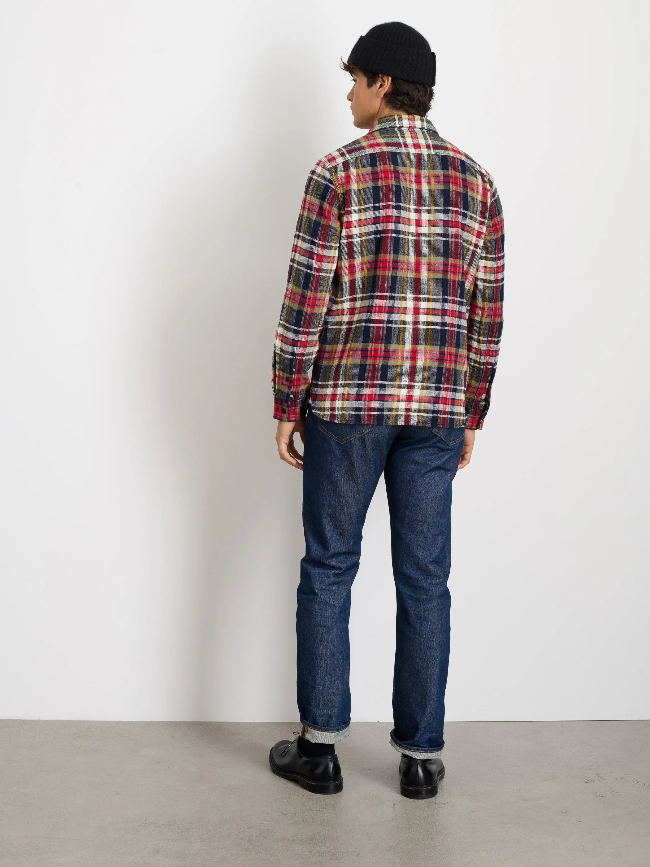 Chore Shirt In Vintage Wash Flannel sold by Alex Mill product image thumbnail 5