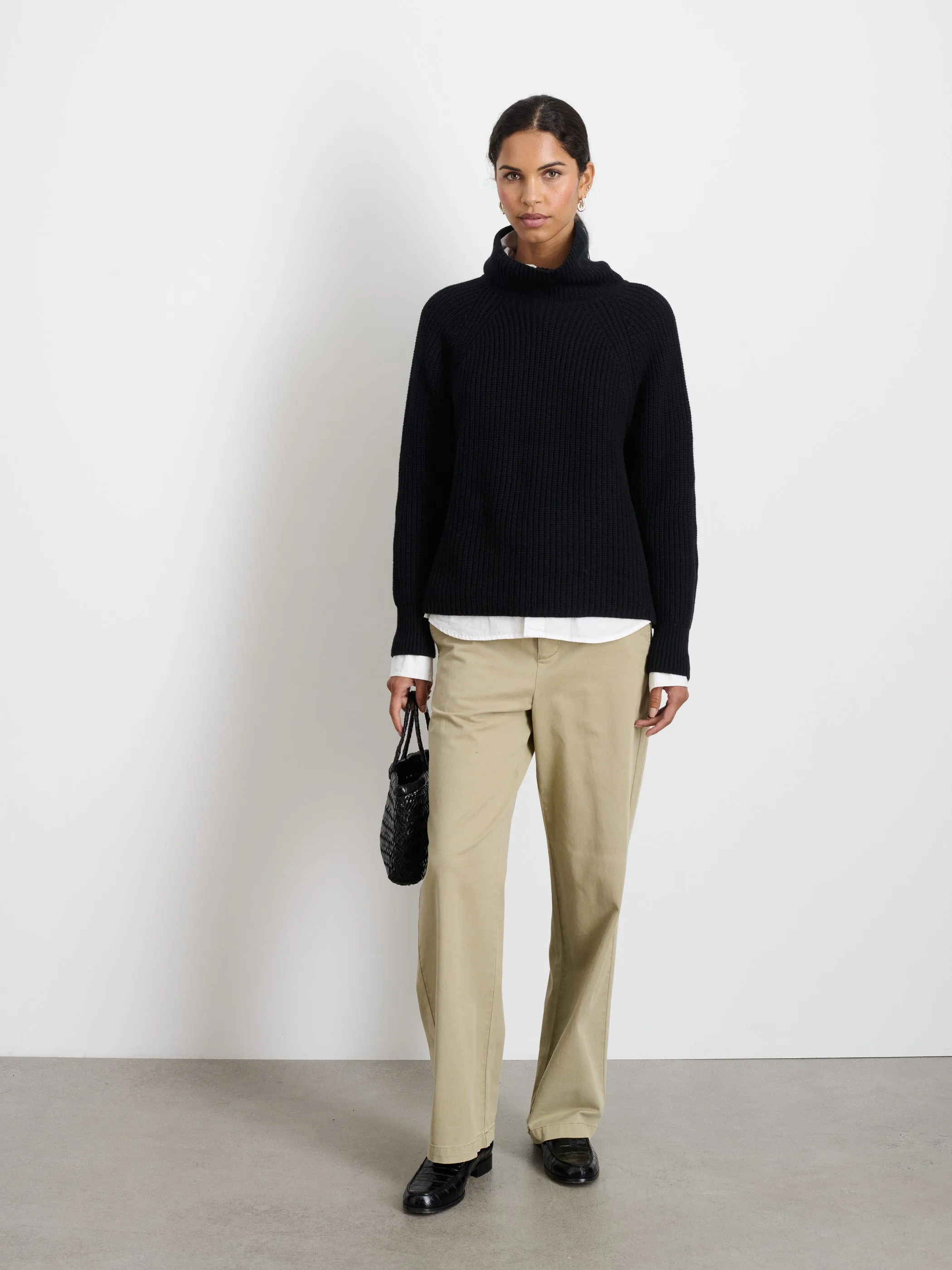 Chelsea Turtleneck In Cotton Cashmere sold by Alex Mill product image thumbnail 3
