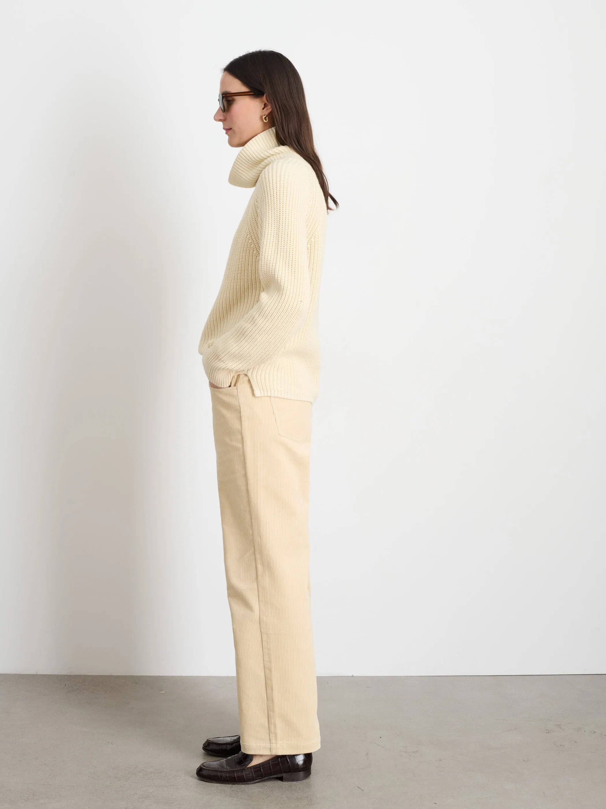 Chelsea Turtleneck In Cotton Cashmere sold by Alex Mill product image thumbnail 4