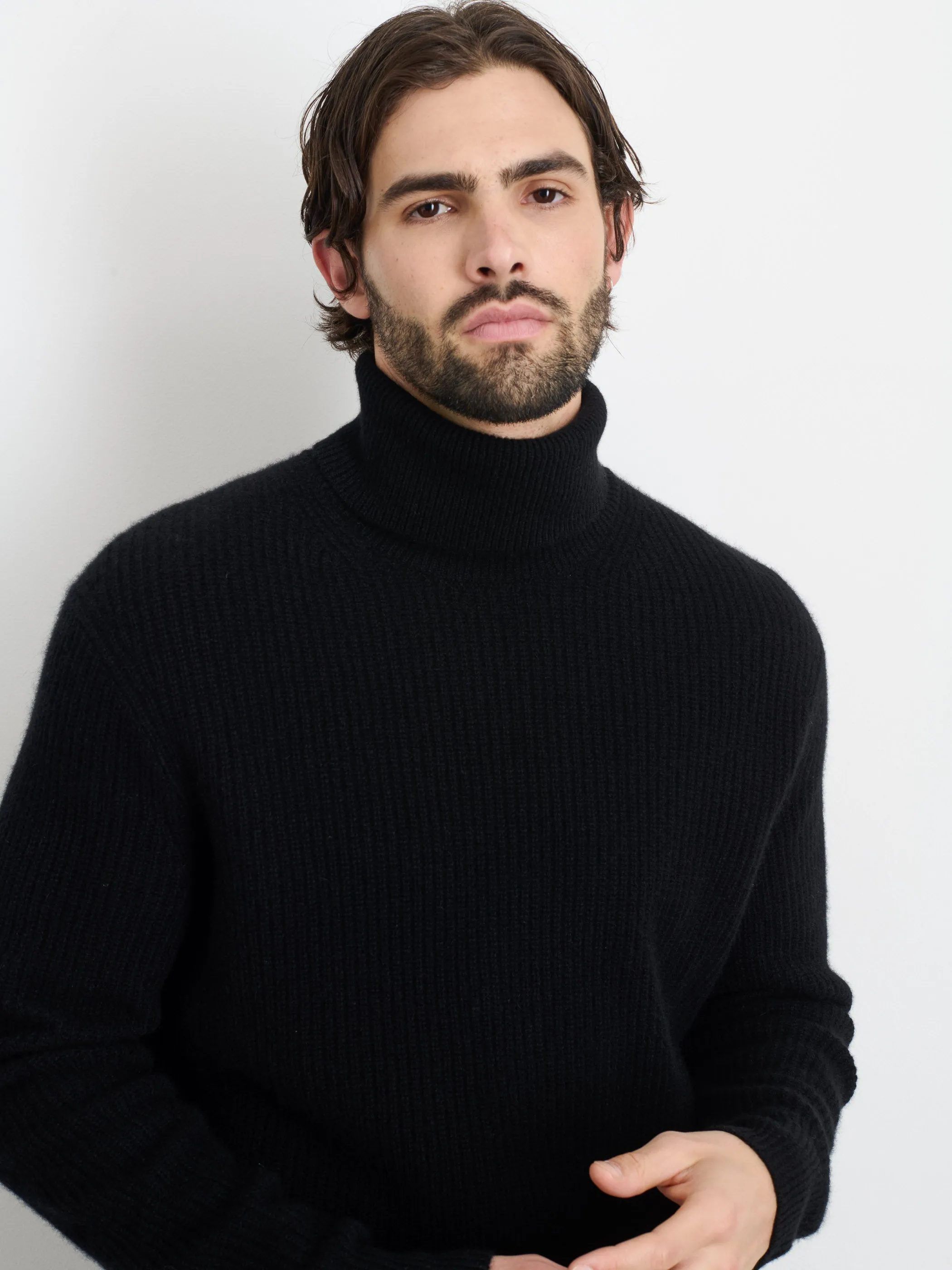 Judd Ribbed Turtleneck in Washed Cashmere sold by Alex Mill product image thumbnail 5