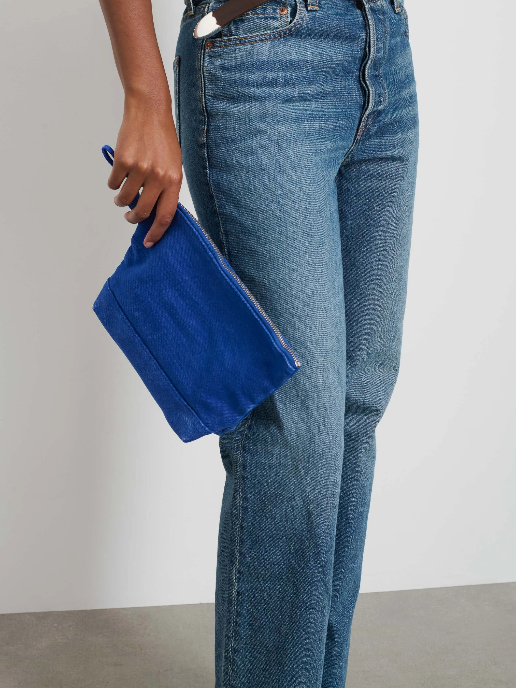 The Perfect Canvas Pouch sold by Alex Mill product image thumbnail 3