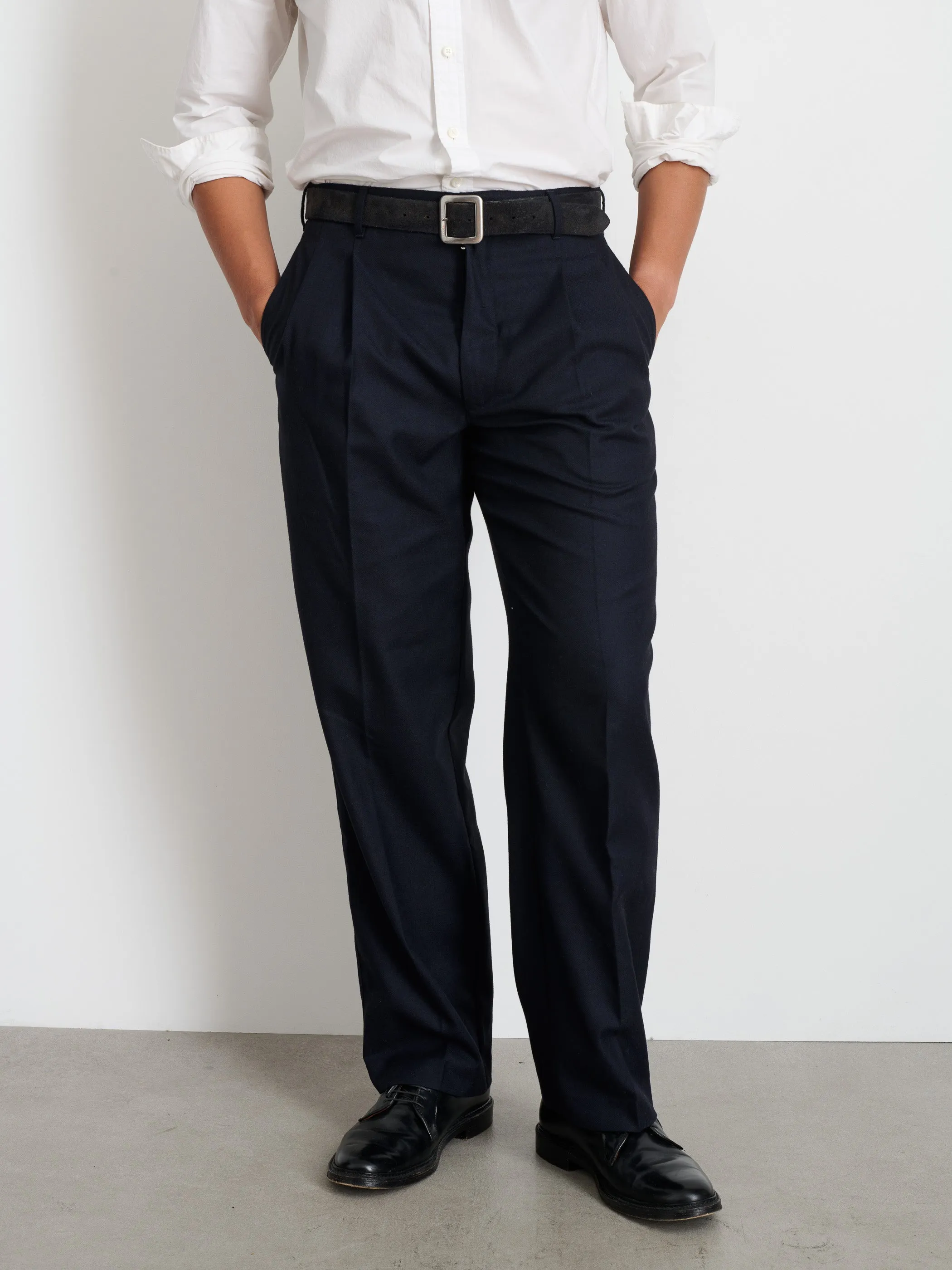 Henry Pleated Trouser In Wool Flannel sold by Alex Mill product image thumbnail 3