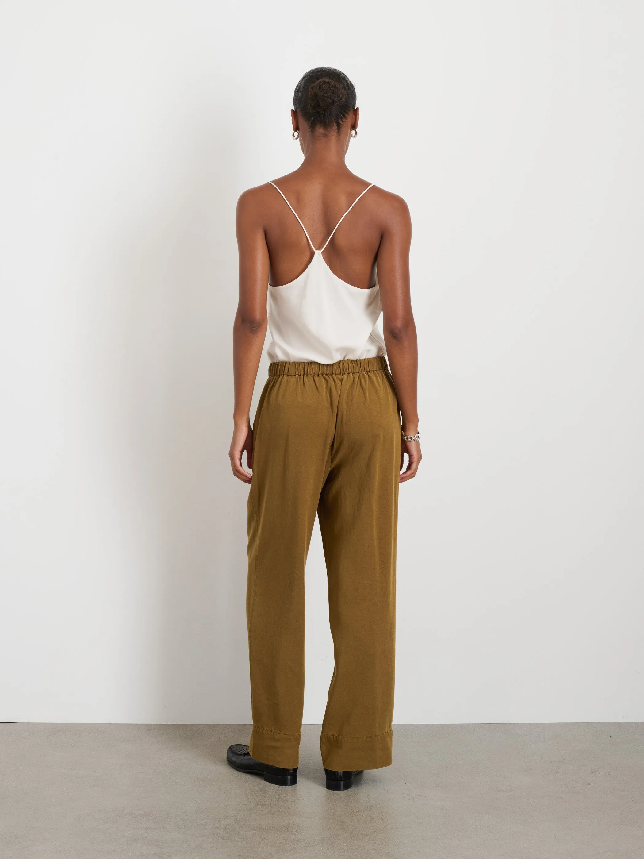 Riley Pant in Drapey Twill sold by Alex Mill product image thumbnail 5