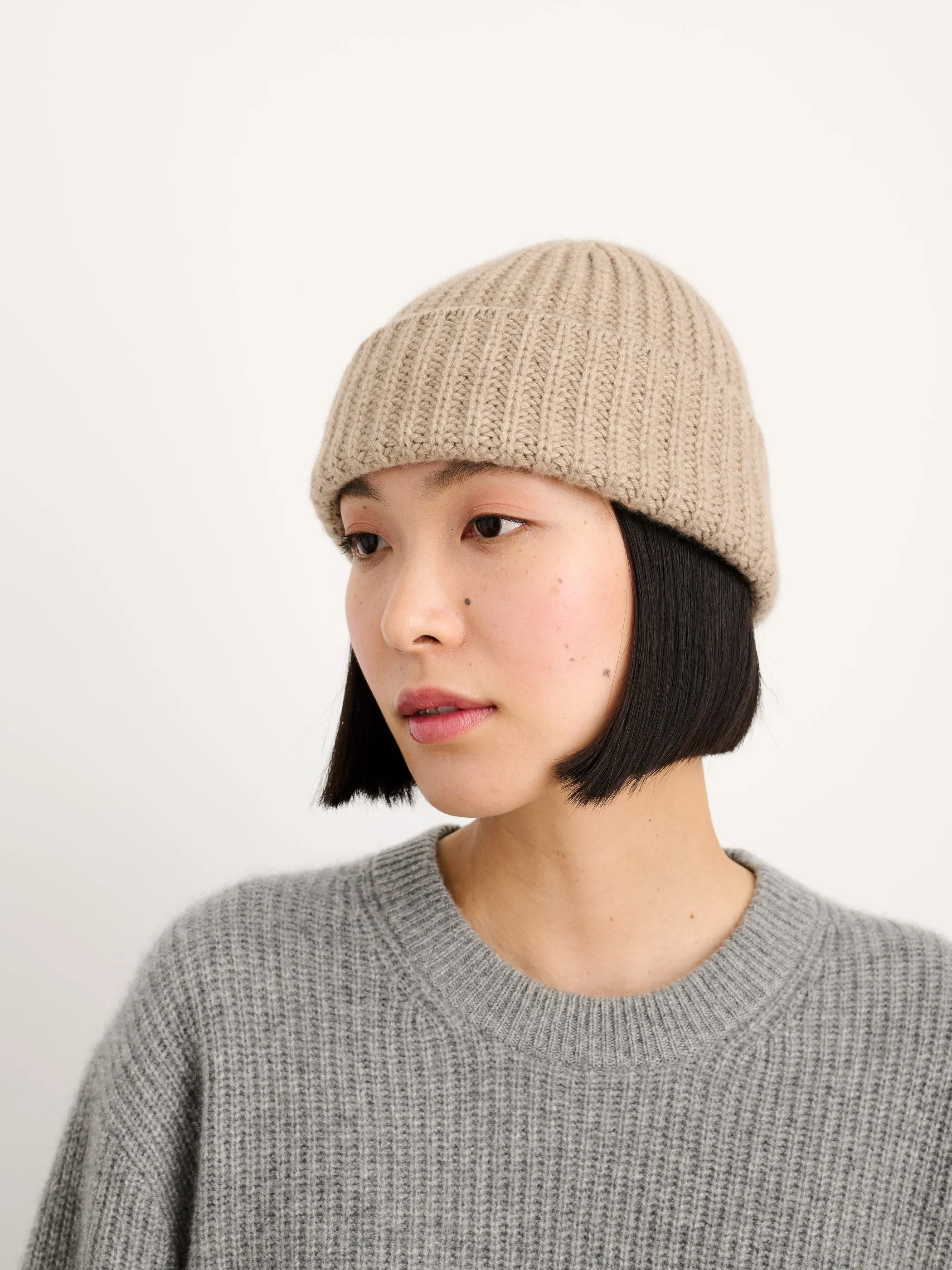 Cashmere Beanie sold by Alex Mill product image thumbnail 4