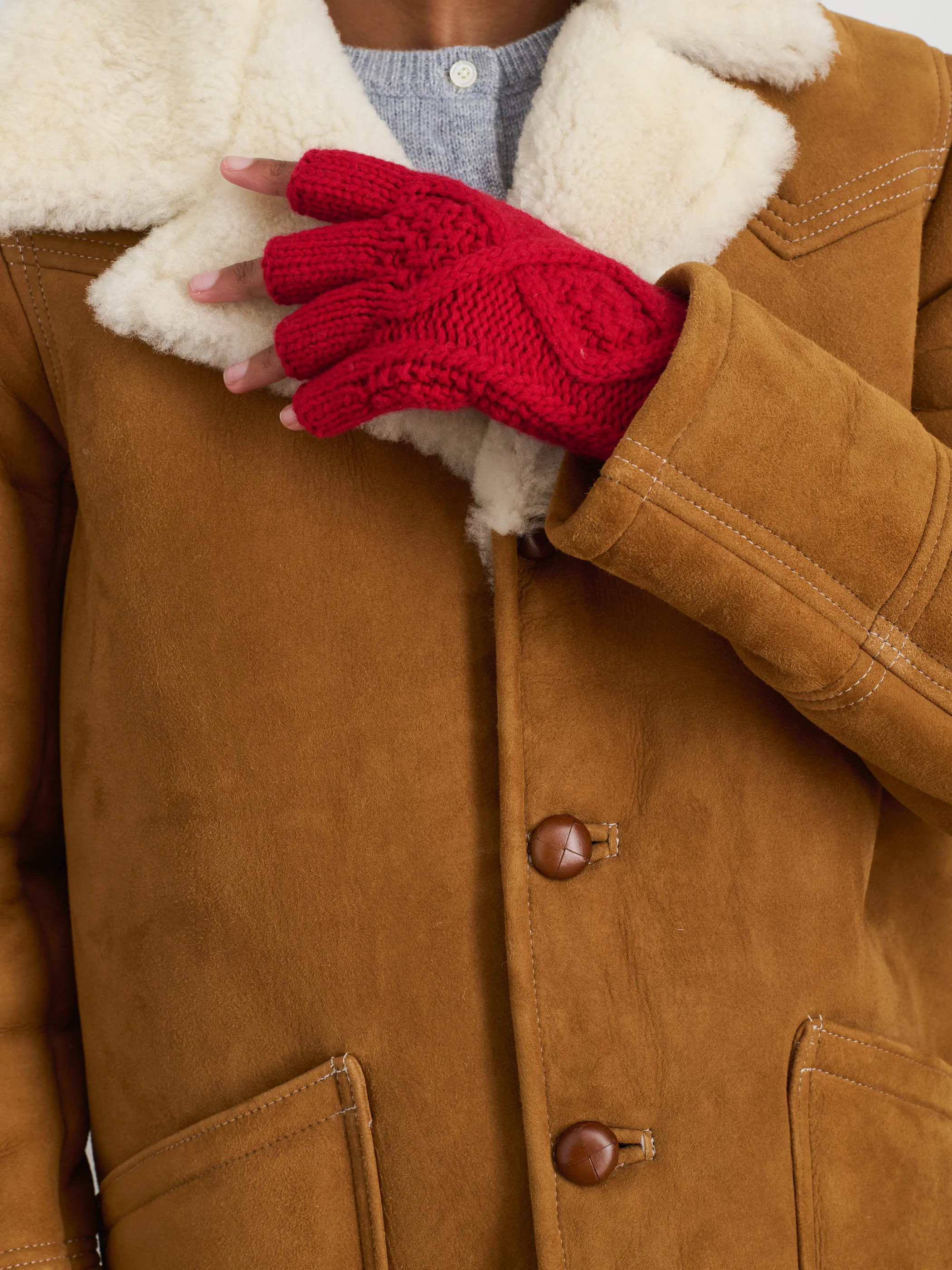 Aran Cable Gloves In Wool sold by Alex Mill product image thumbnail 3