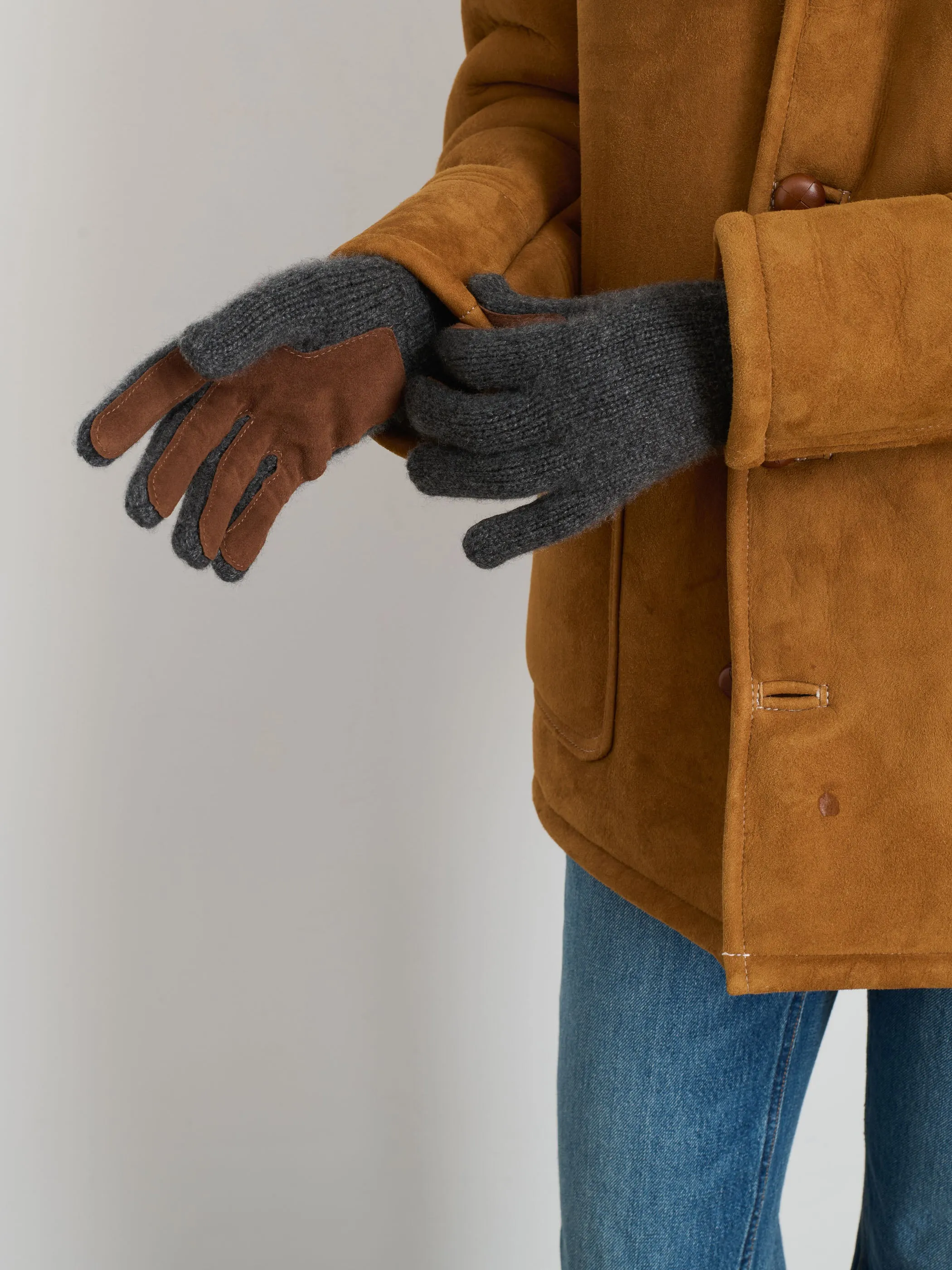 Cashmere Leather Patch Gloves sold by Alex Mill product image thumbnail 2