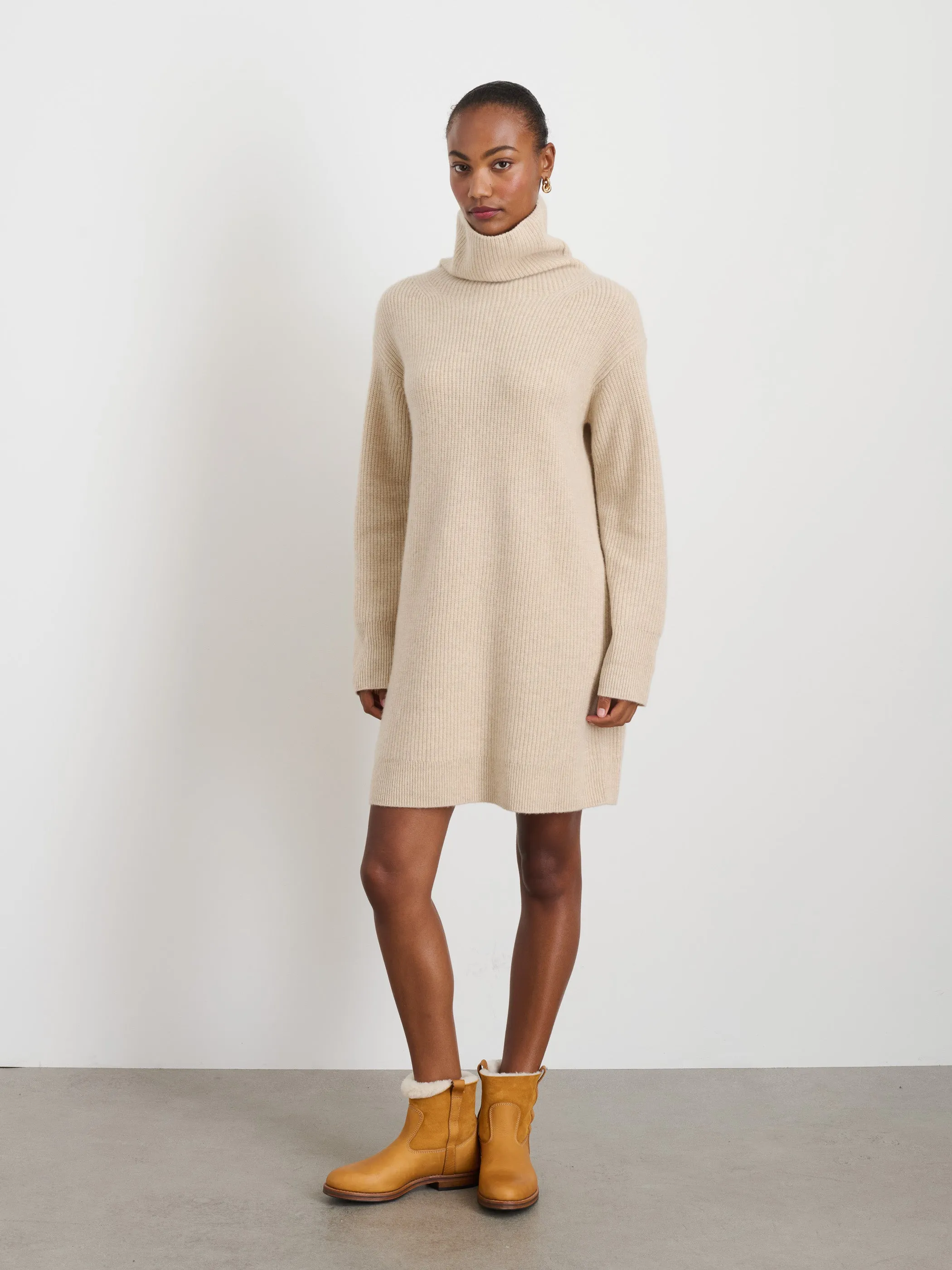 Simone Sweater Dress In Cashmere sold by Alex Mill product image thumbnail 3