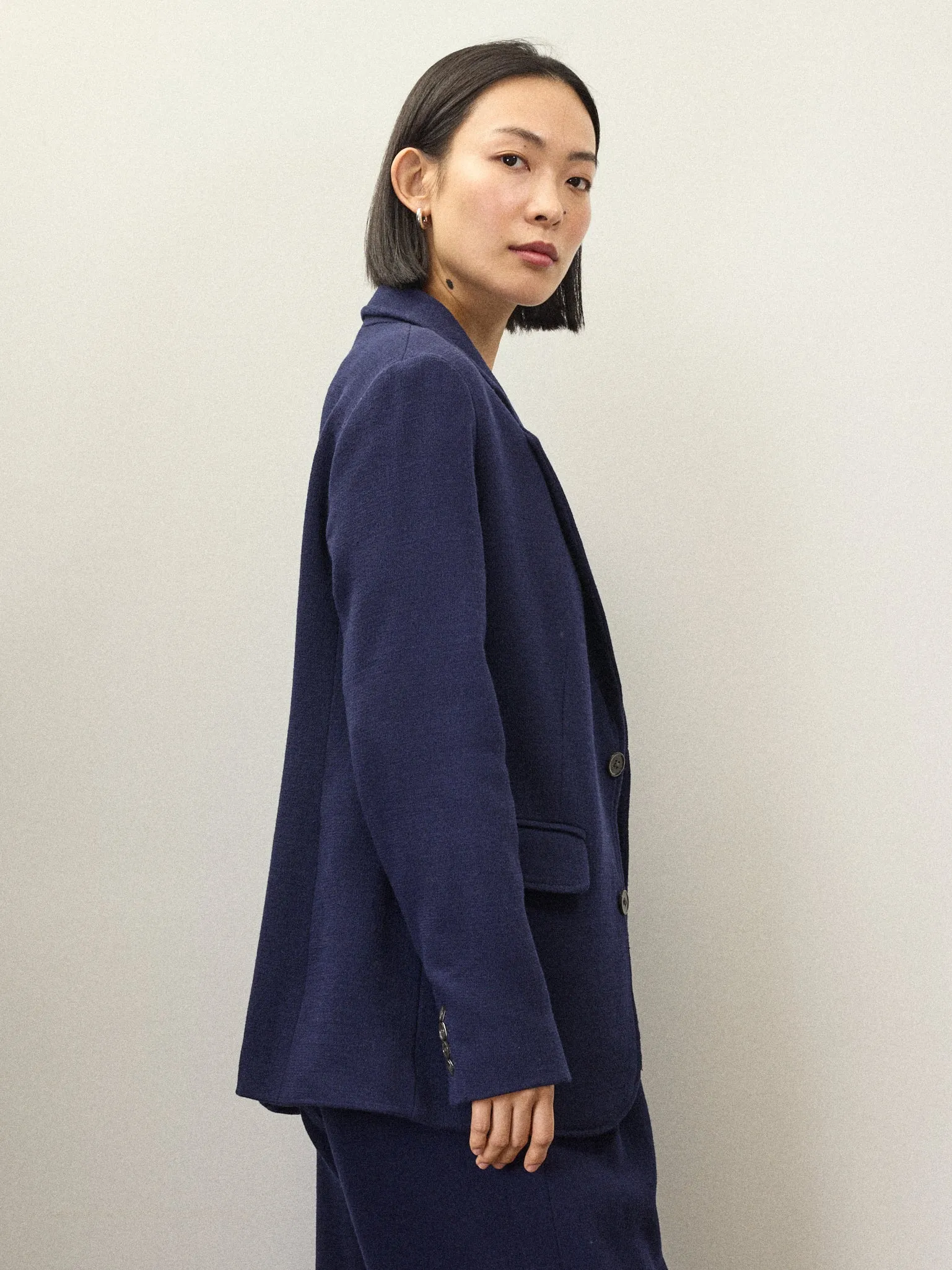 Becky Malinsky x Alex Mill Annette Blazer in Wool Crepe sold by Alex Mill product image thumbnail 5