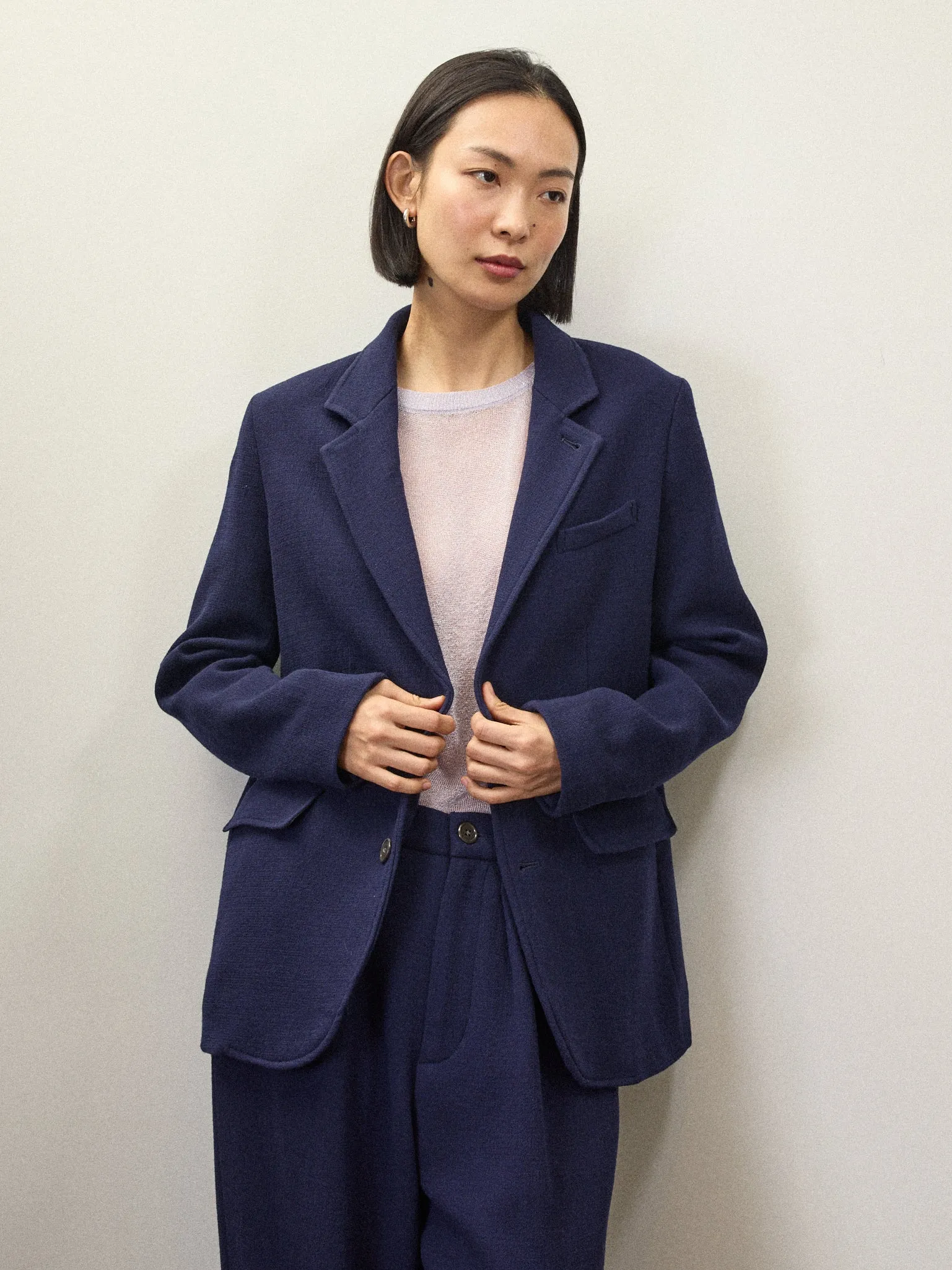 Becky Malinsky x Alex Mill Annette Blazer in Wool Crepe sold by Alex Mill product image thumbnail 3