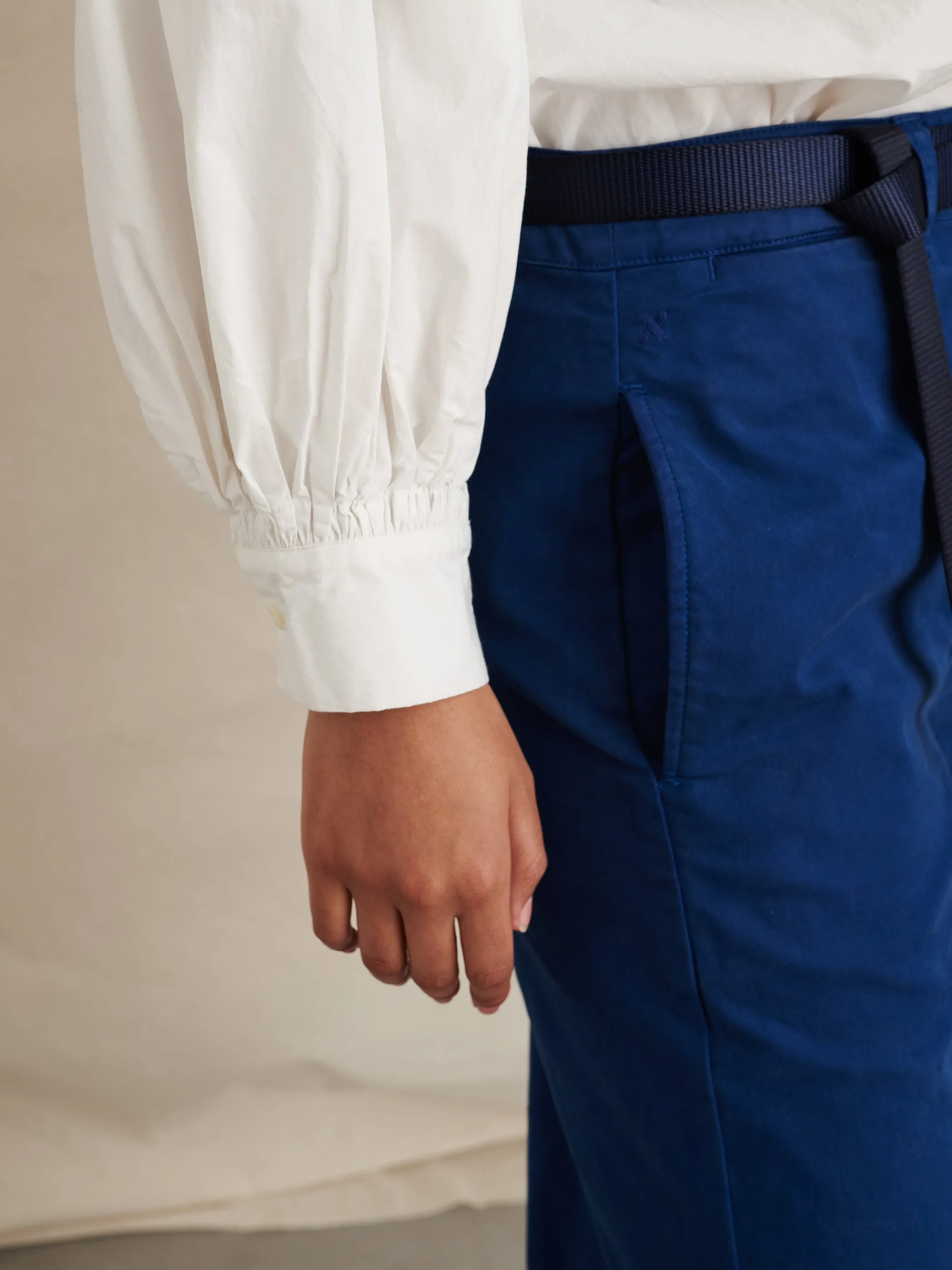 Kit Shirt in Paper Poplin sold by Alex Mill product image thumbnail 4