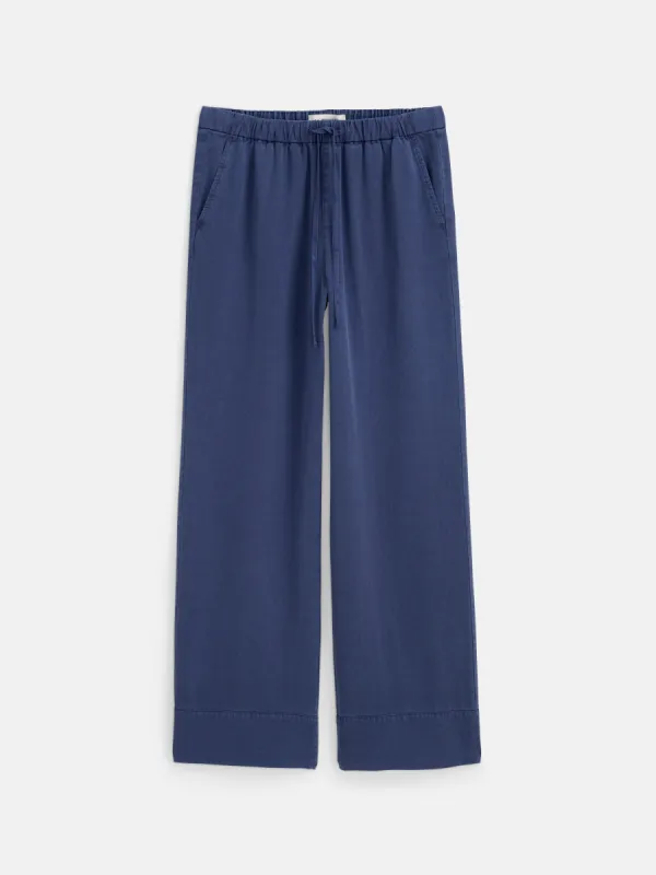 Riley Pant in Drapey Twill sold by Alex Mill